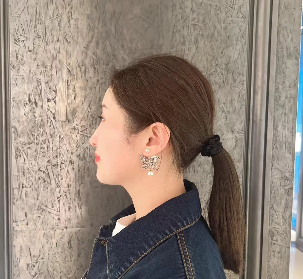 Dior Butterfly Pearl Drop Earrings - Original Replica Club