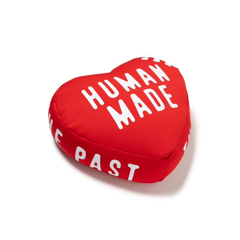 HUMAN MADE HEART BEADS CUSHION