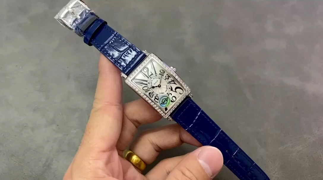 Franck Muller Long Island Quartz Diamond Blue Dial 952QZD1R(AC) - DB