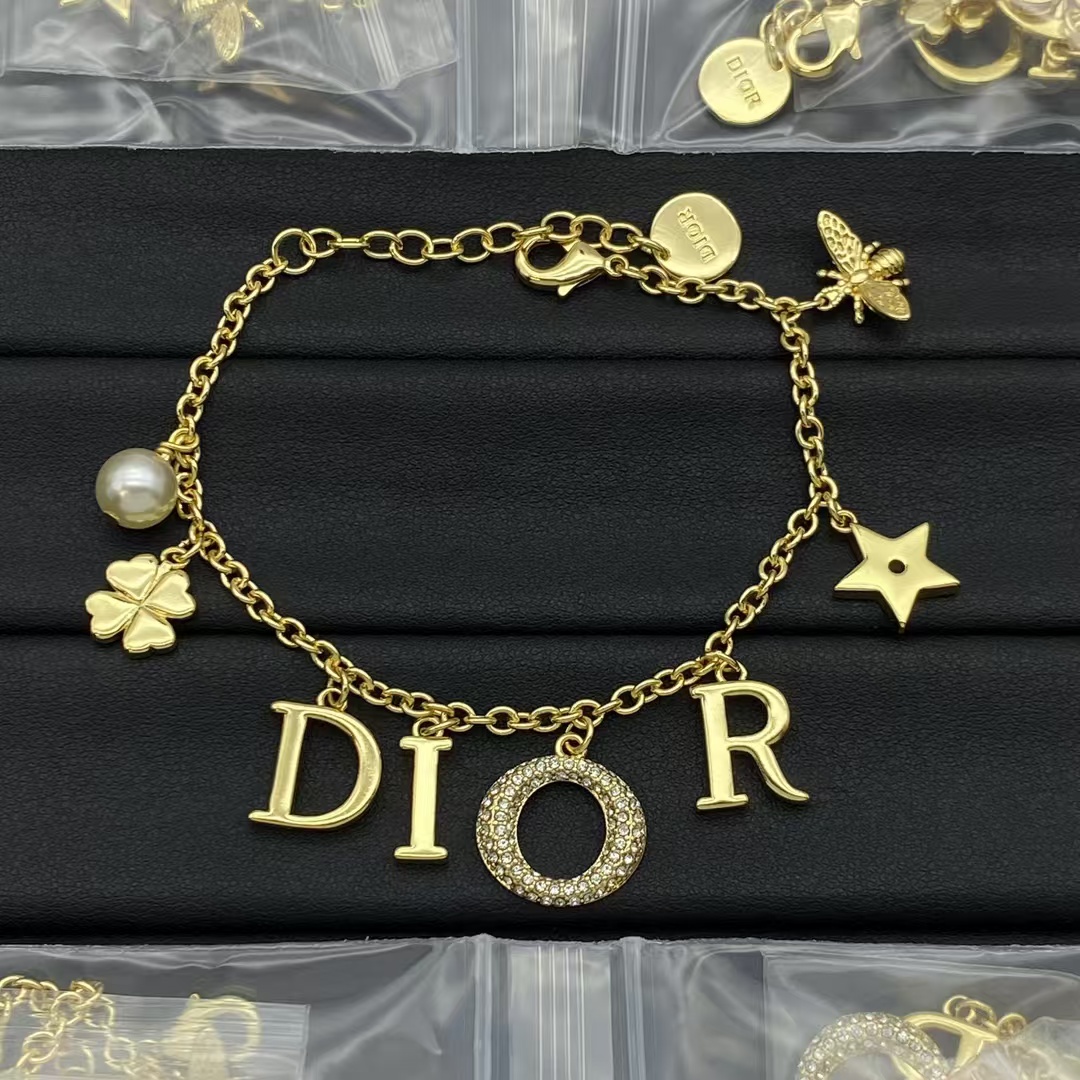 Dior Letter Charms Bracelet - Original Replica Club