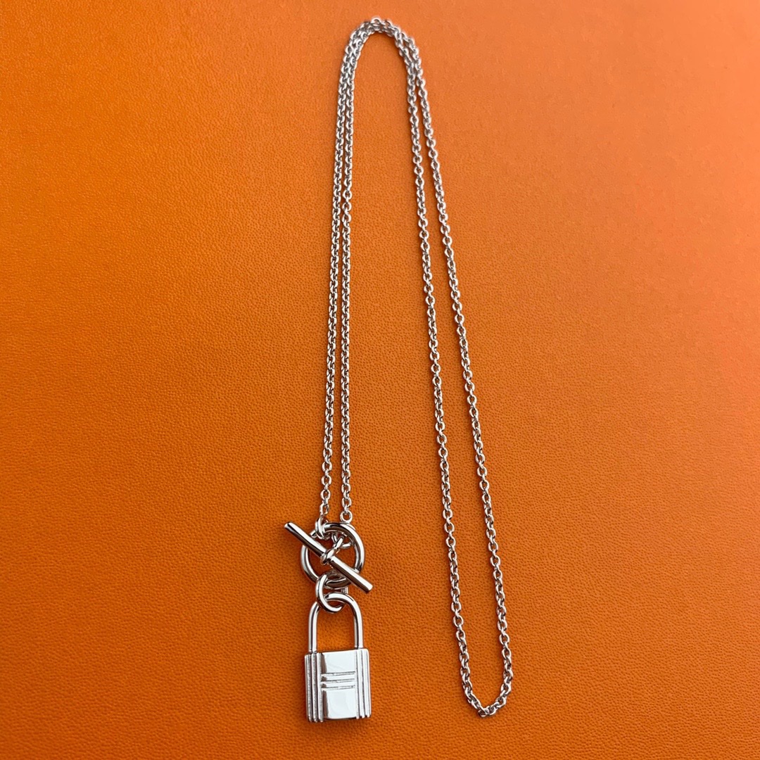Hermes OT Clasp Lock Pendant Necklace - Original Replica Club