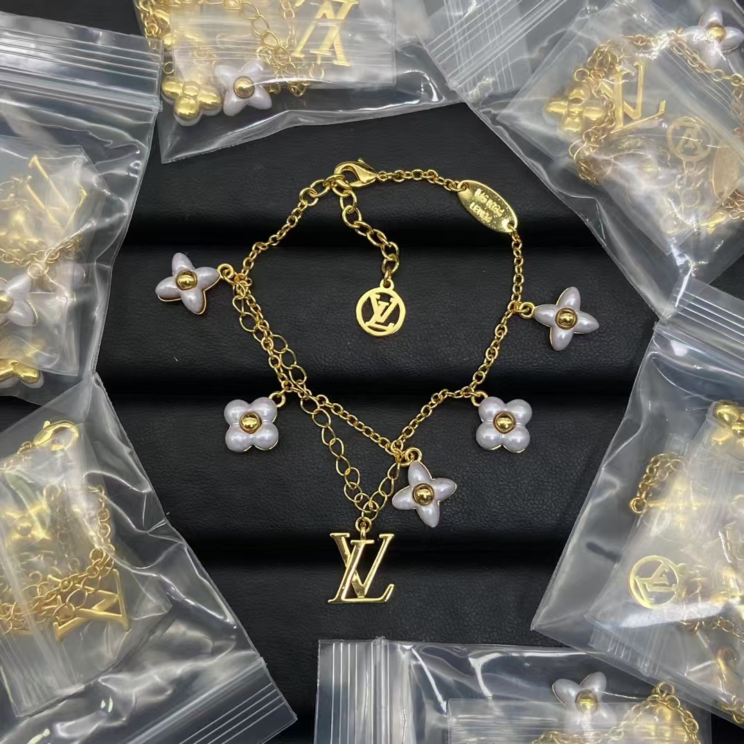 Louis Vuitton Star LV Letters Charms Bracelet - Original Replica Club