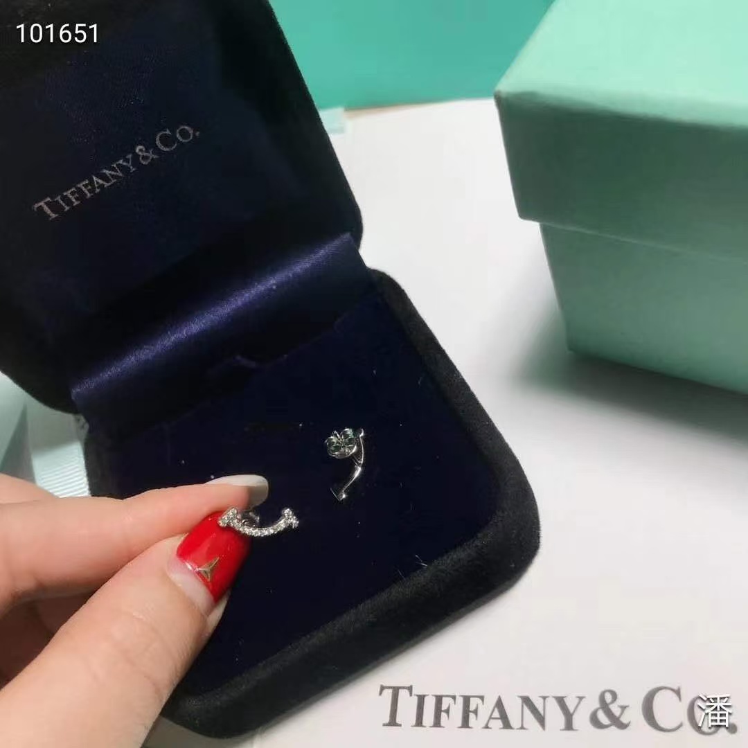 Tiffany T Smile With Diamond Earrings - Original Replica Club