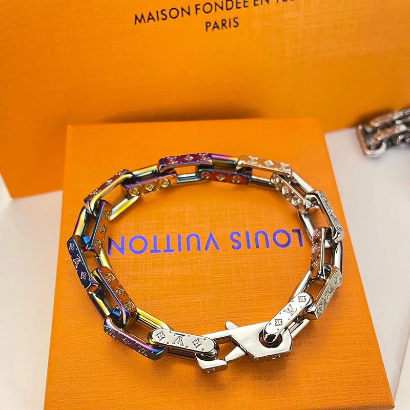 Louis Vuitton Hot Sale Chunky Chain Monogram Men Bracelet - Original Replica Club