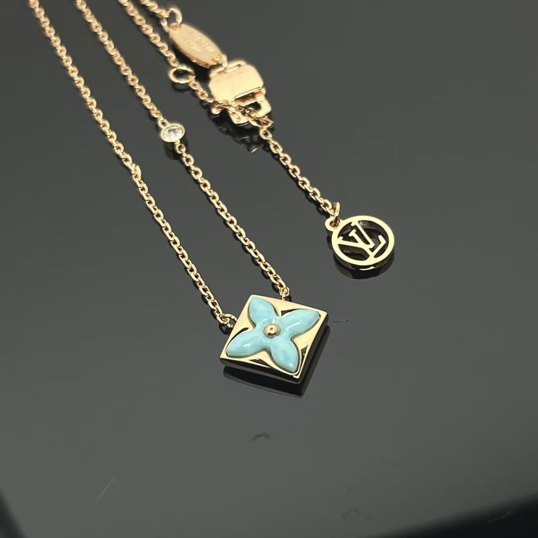 Louis Vuitton Color Blossom BB Star Pendant Necklaces - Original Replica Club