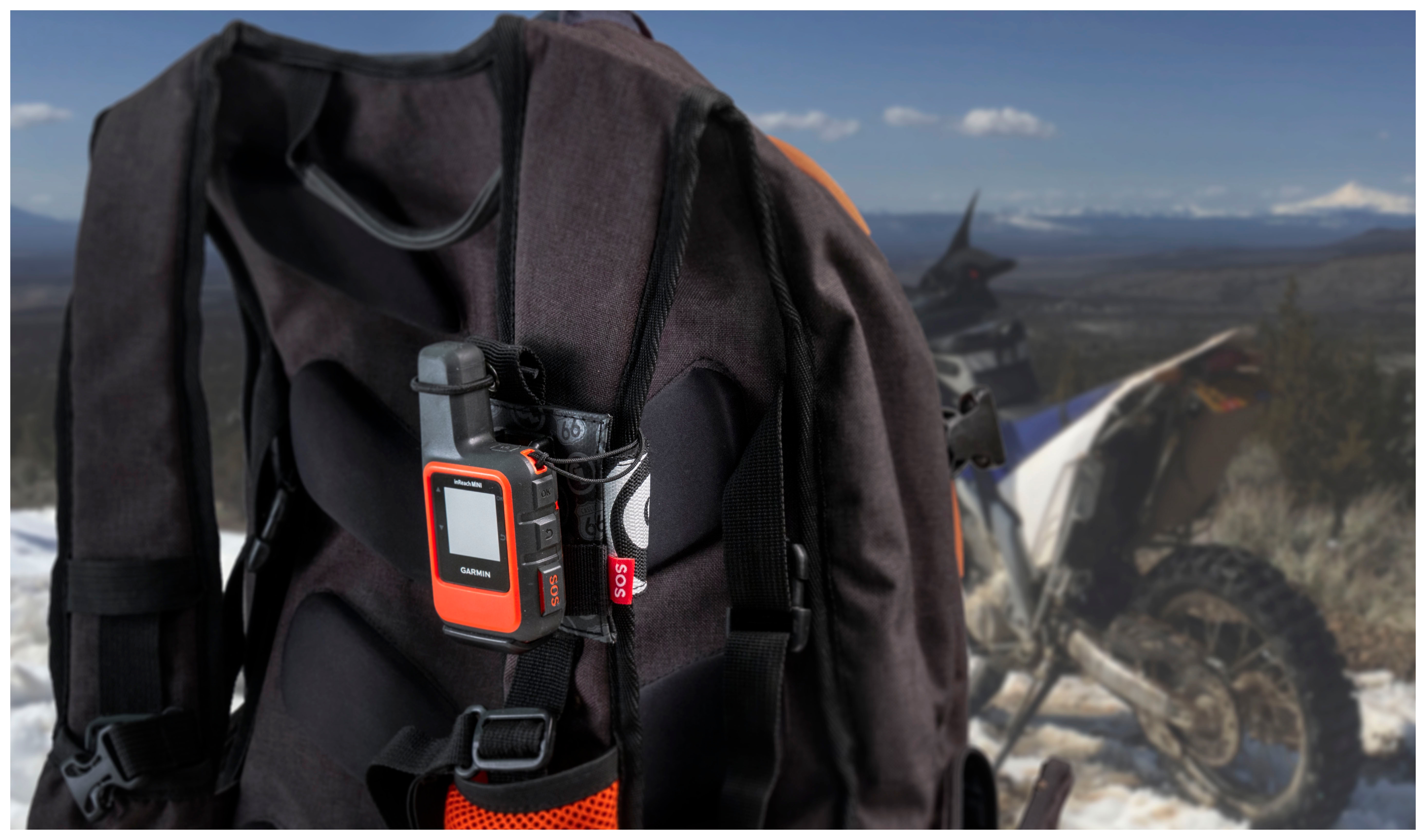 SportsBikeShop Giant Loop Tracker Packer For Garmin Inreach Mini