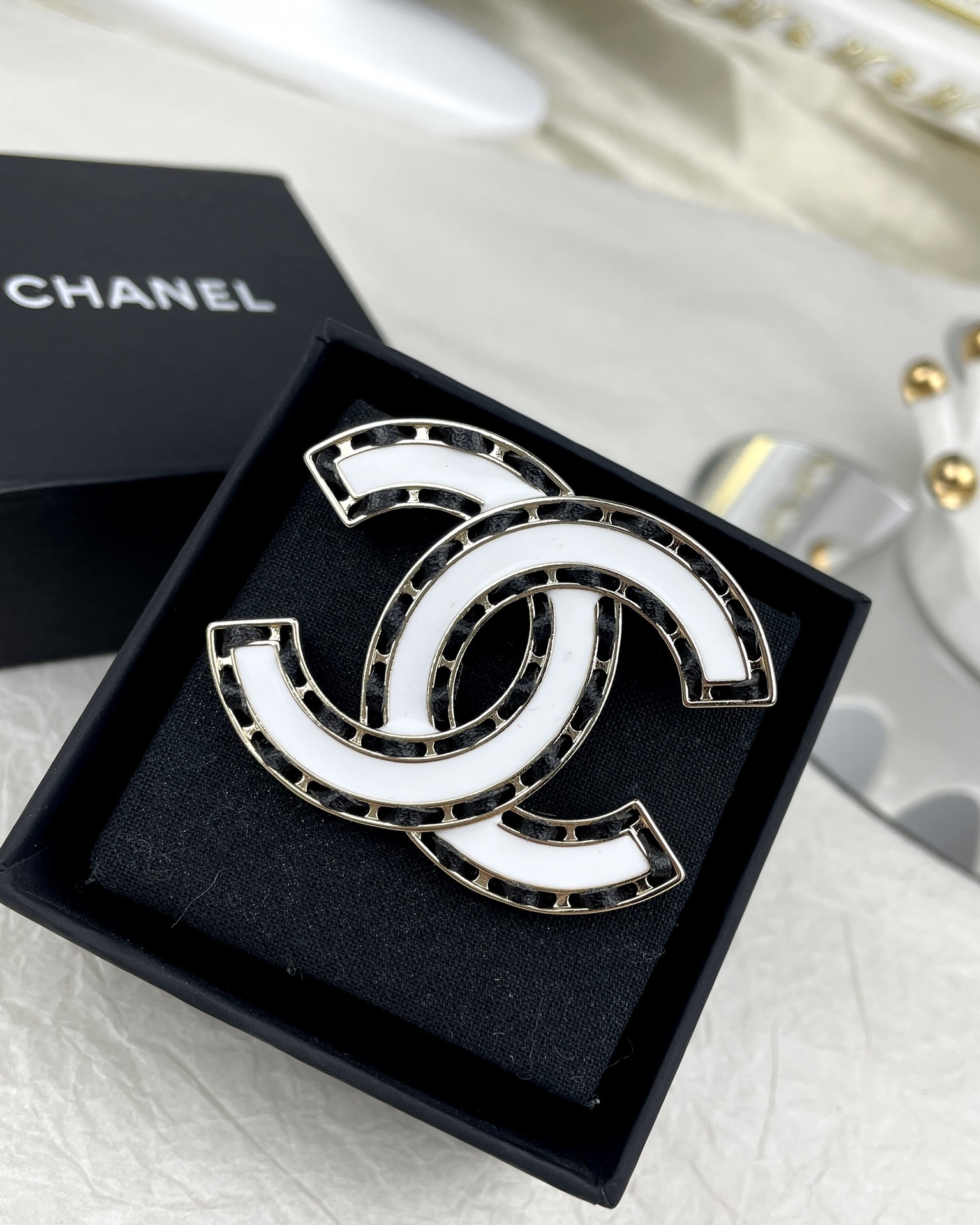 Chanel White Enamel Leather Woven CC Brooch - Original Replica Club