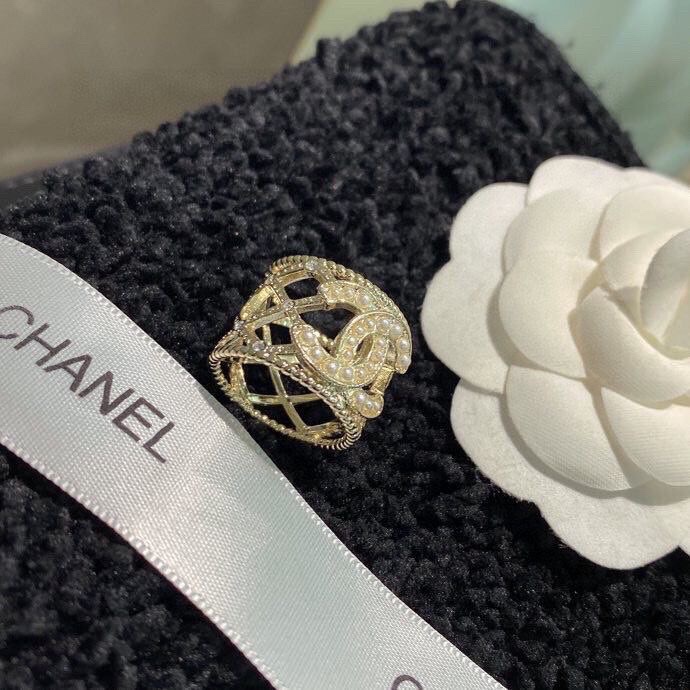 Chanel Light Gold Hollow Pearl CC Ring - Original Replica Club