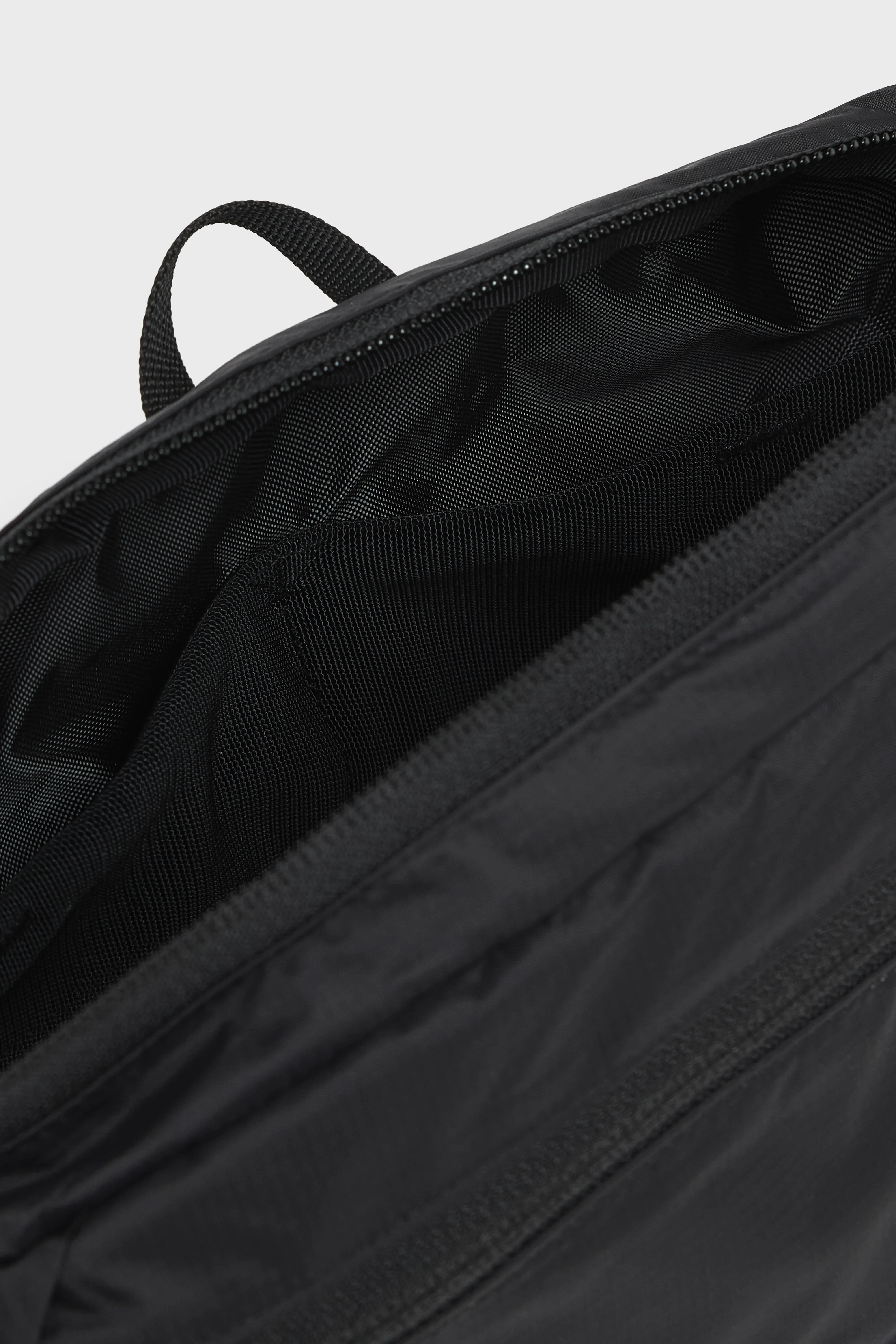 Bellerose Terravia Hip Pack  (252 / W / BLACK)