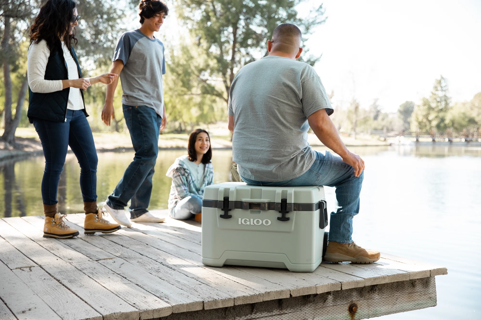 Igloo 52 QT Overland Ice Chest Cooler with Wheels, Gray - Image 21