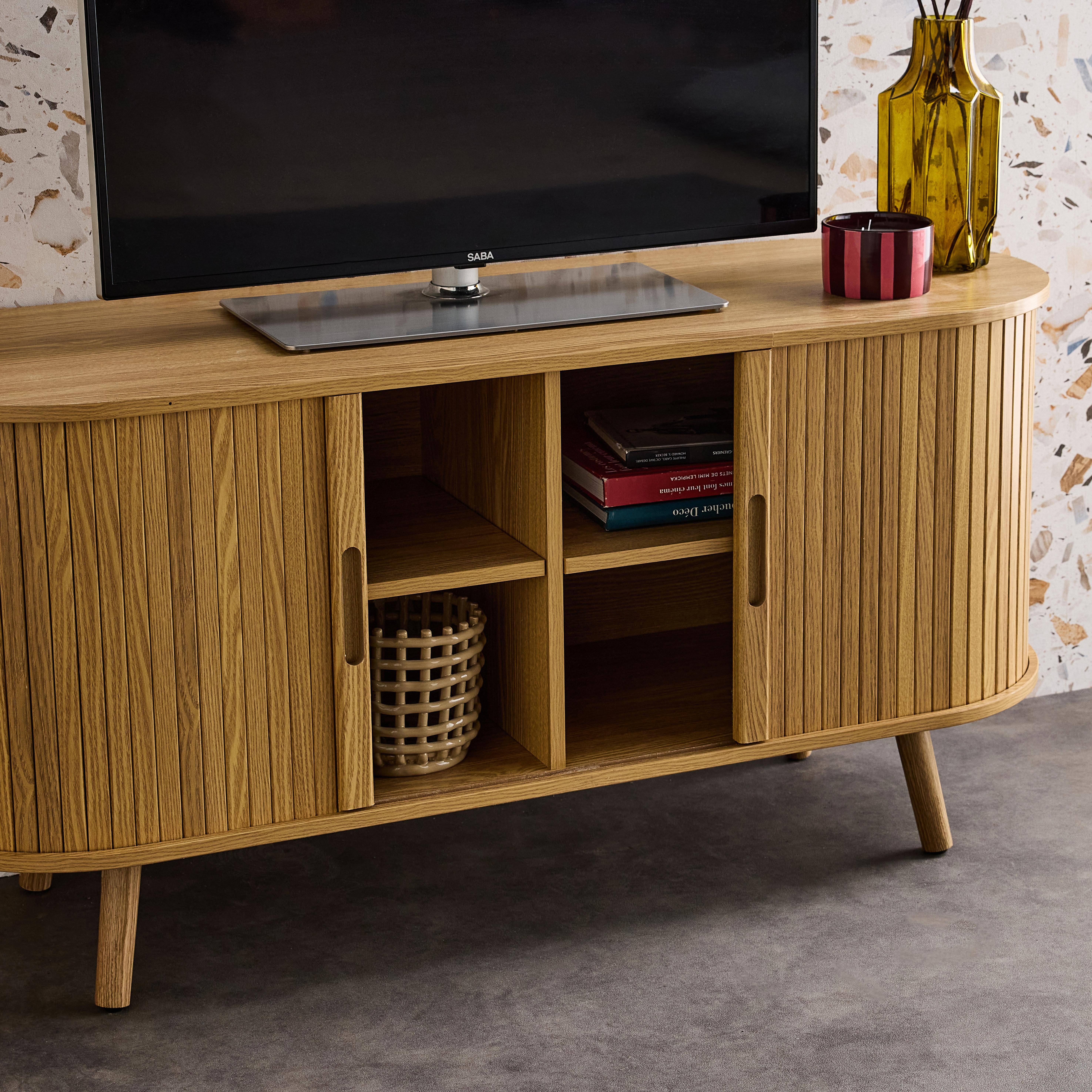 Legacy - Mueble TV escandinavo con 2 puertas correderas acanaladas efecto madera, 120cm