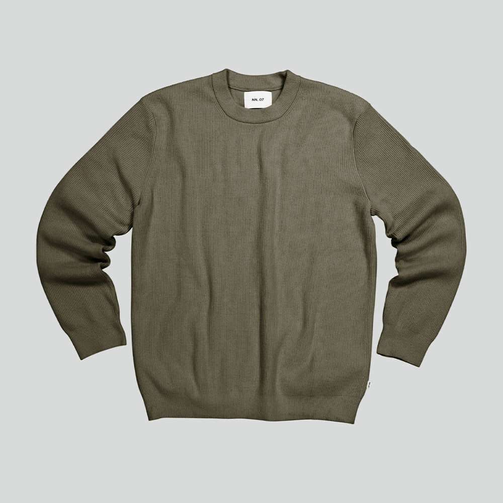 NN. 07 - Pull Danny - Kaki