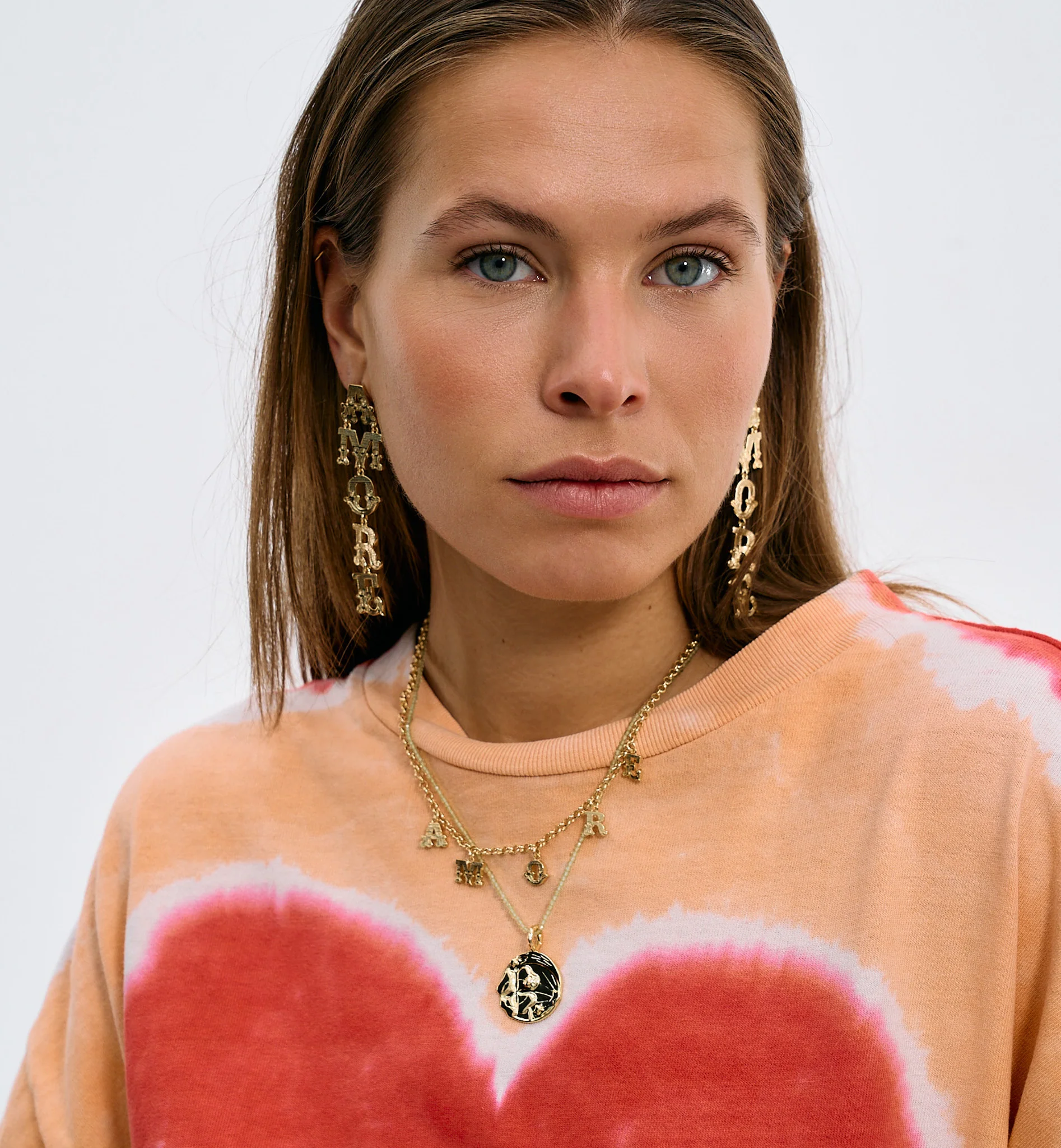 Amore Choker