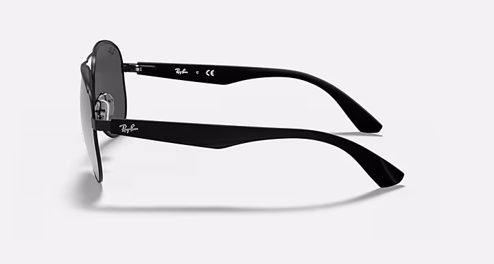 Ray-Ban RB3523