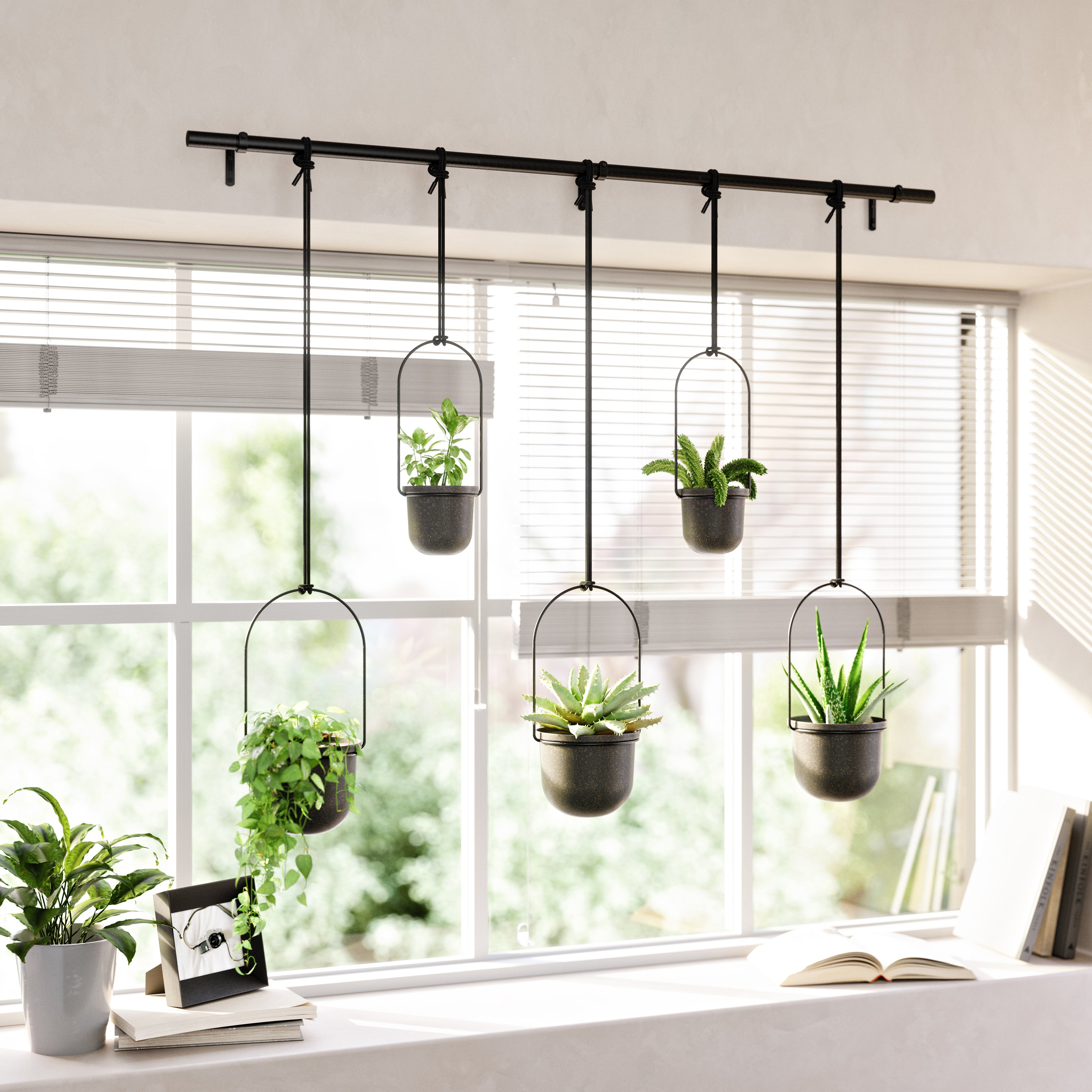 Umbra Triflora Hangende Bloempotten - Set van 5 - Zwart