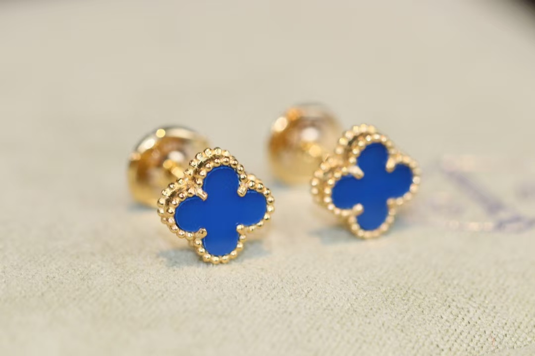 VCA Earstuds Earring - Mini - Original Replica Club