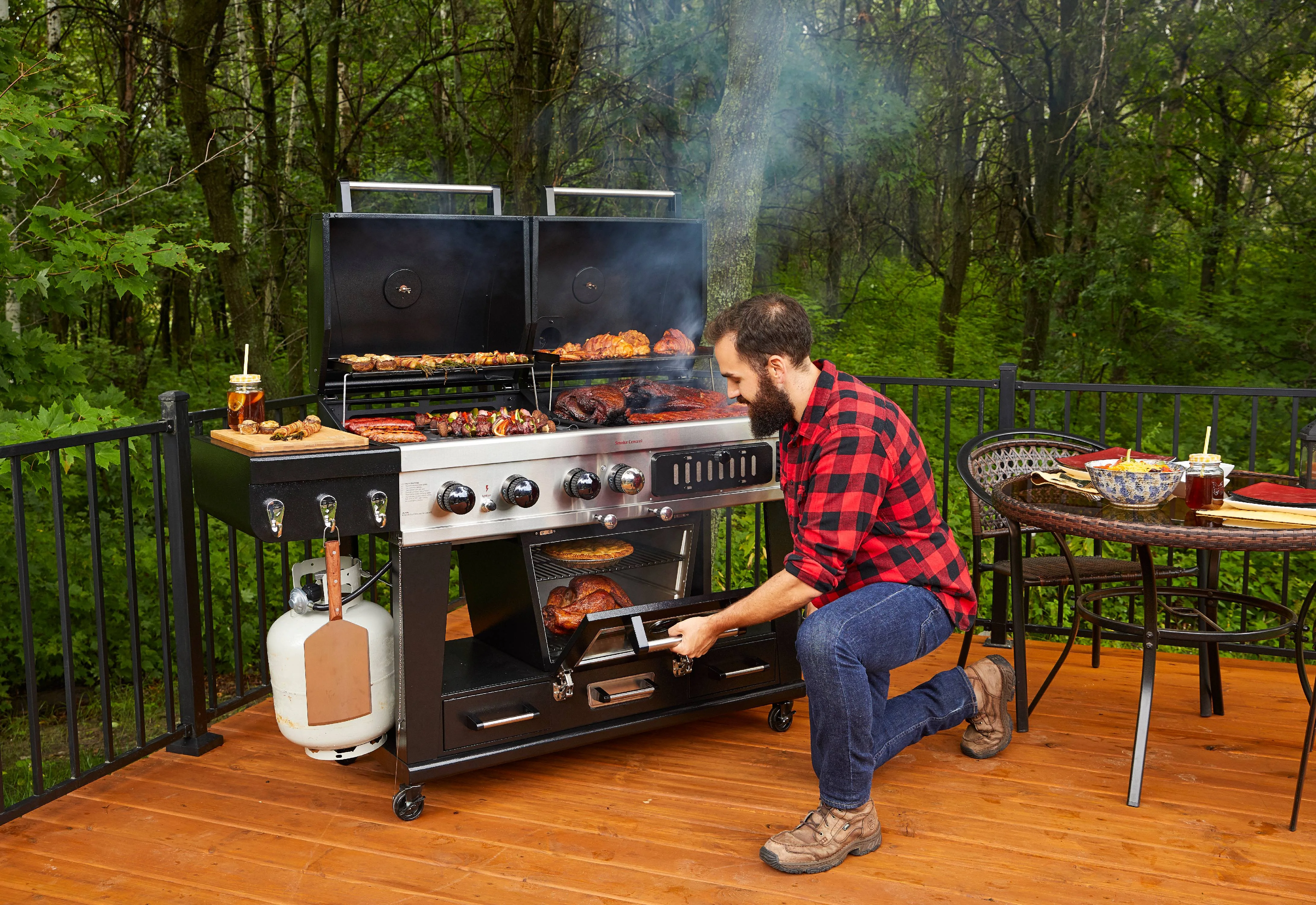 Pit Boss Memphis Ultimate Gas and Charcoal Combo Grill with Electric Smoker - Image 9