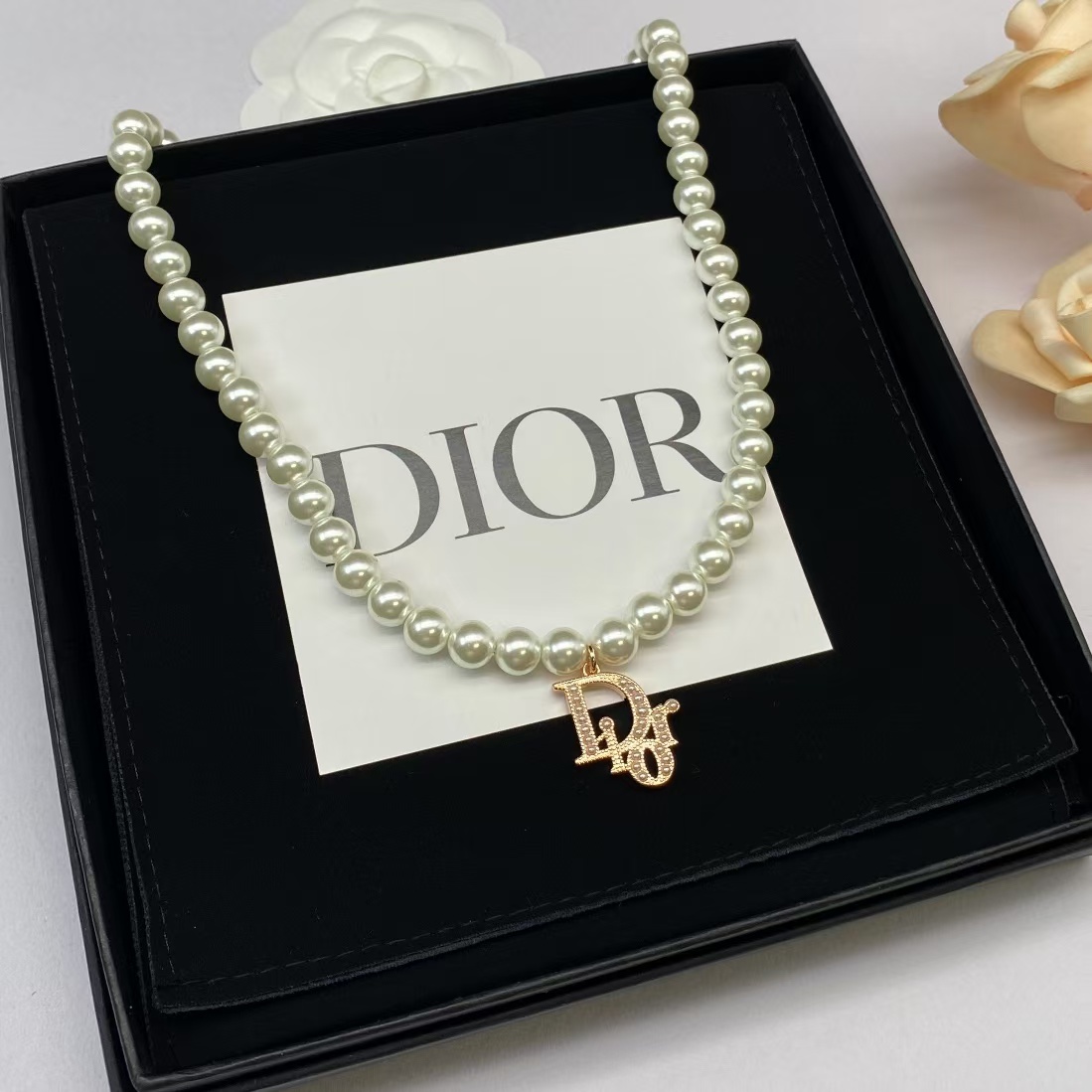 Dior Letters Pendant Pearl Necklace - Original Replica Club