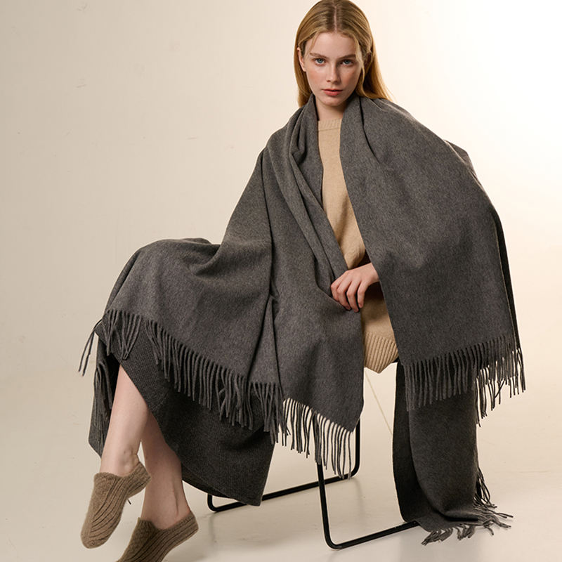 Solid Color Pure Wool Blanket Luxury Soft Thermal Woven Oversize Throw For Bed And Sofa Soft Breathable For Home Decor