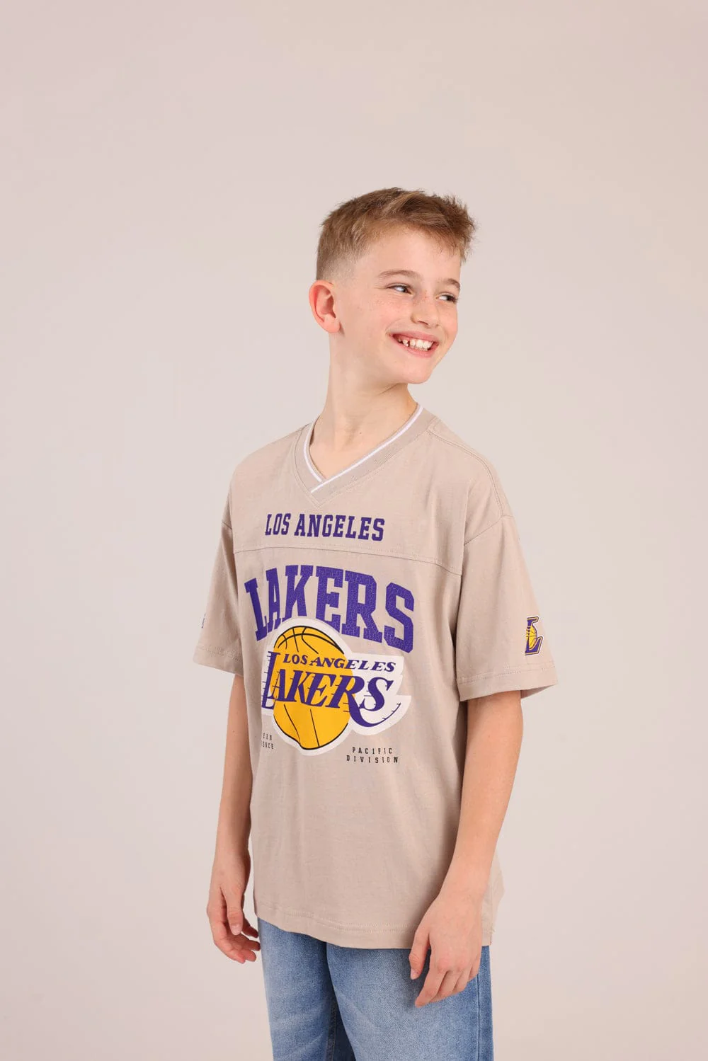 חולצה ממותגת NBA