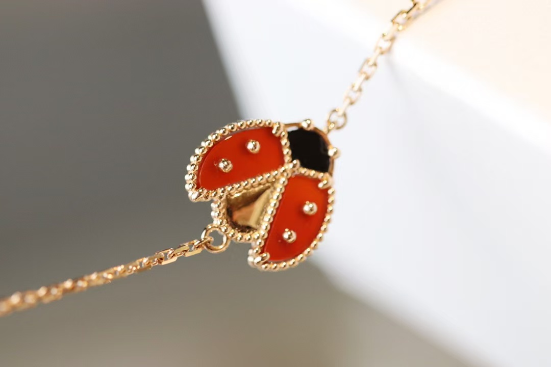 VCA Fauna Lucky Spring Bracelet, Open Wings Ladybug - Original Replica Club