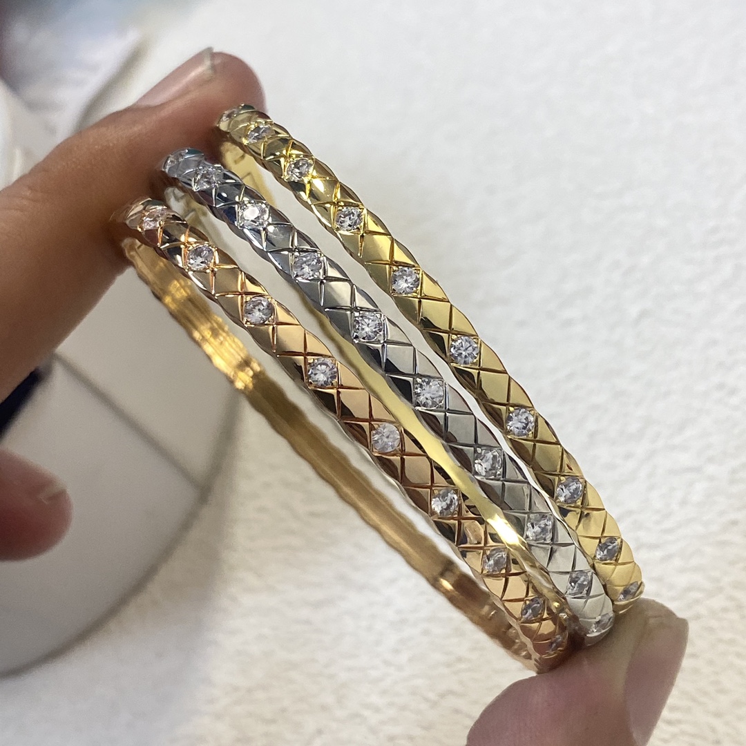 Chanel Diamond Coco Crush Mini Bracelet Bangle - Original Replica Club