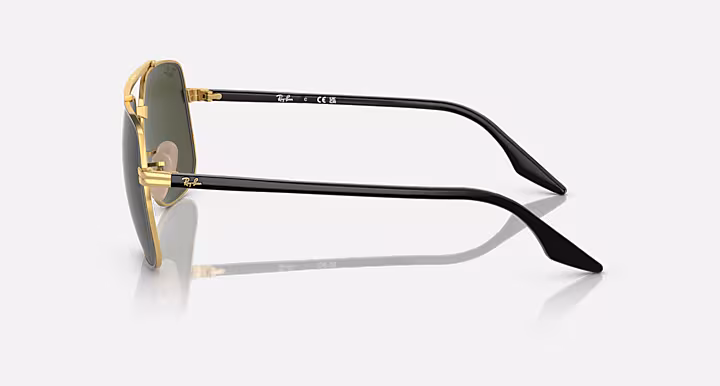 Ray-Ban RB3699