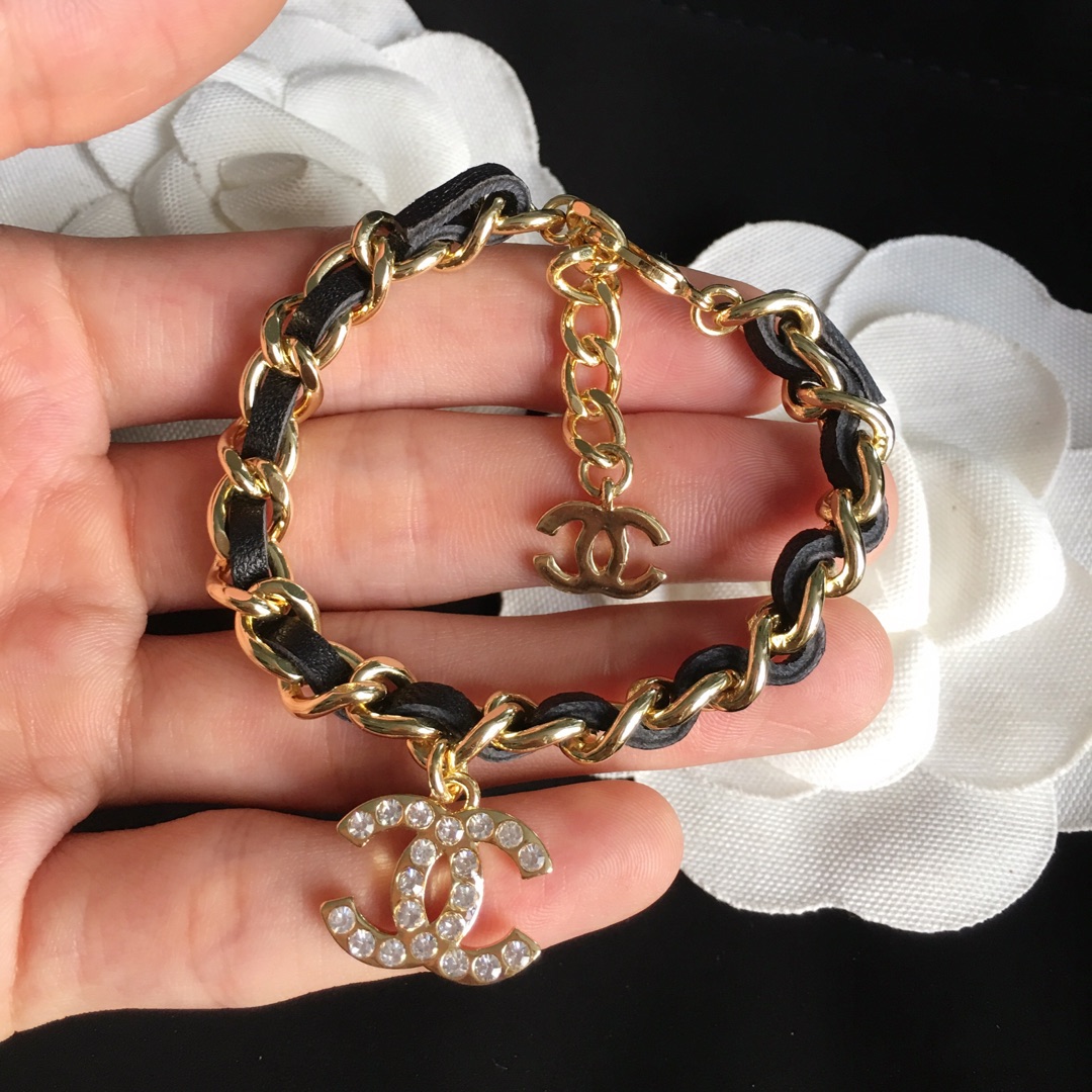 Chanel Leather Woven O Chain Bracelet Choker Necklace - Original Replica Club