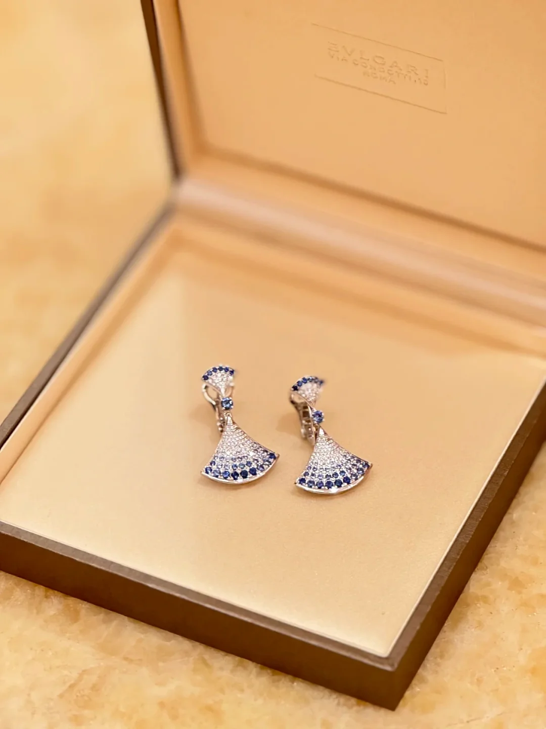 Bvlgari Divas' Dream Earrings - Full Diamond - Original Replica Club