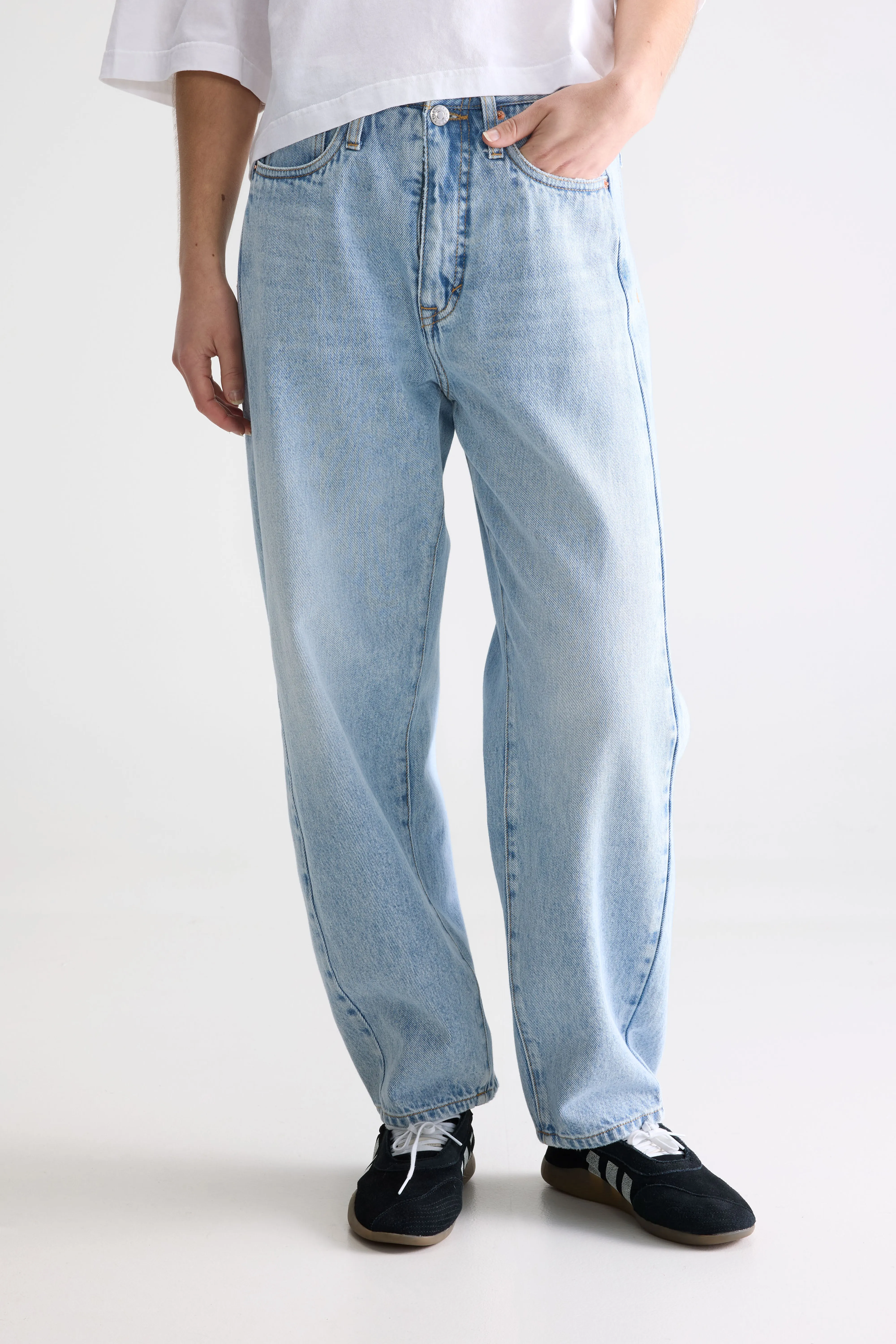 Bellerose Denim N. 55 - loose jeans (261 / W / LT BLUE BLEACH)