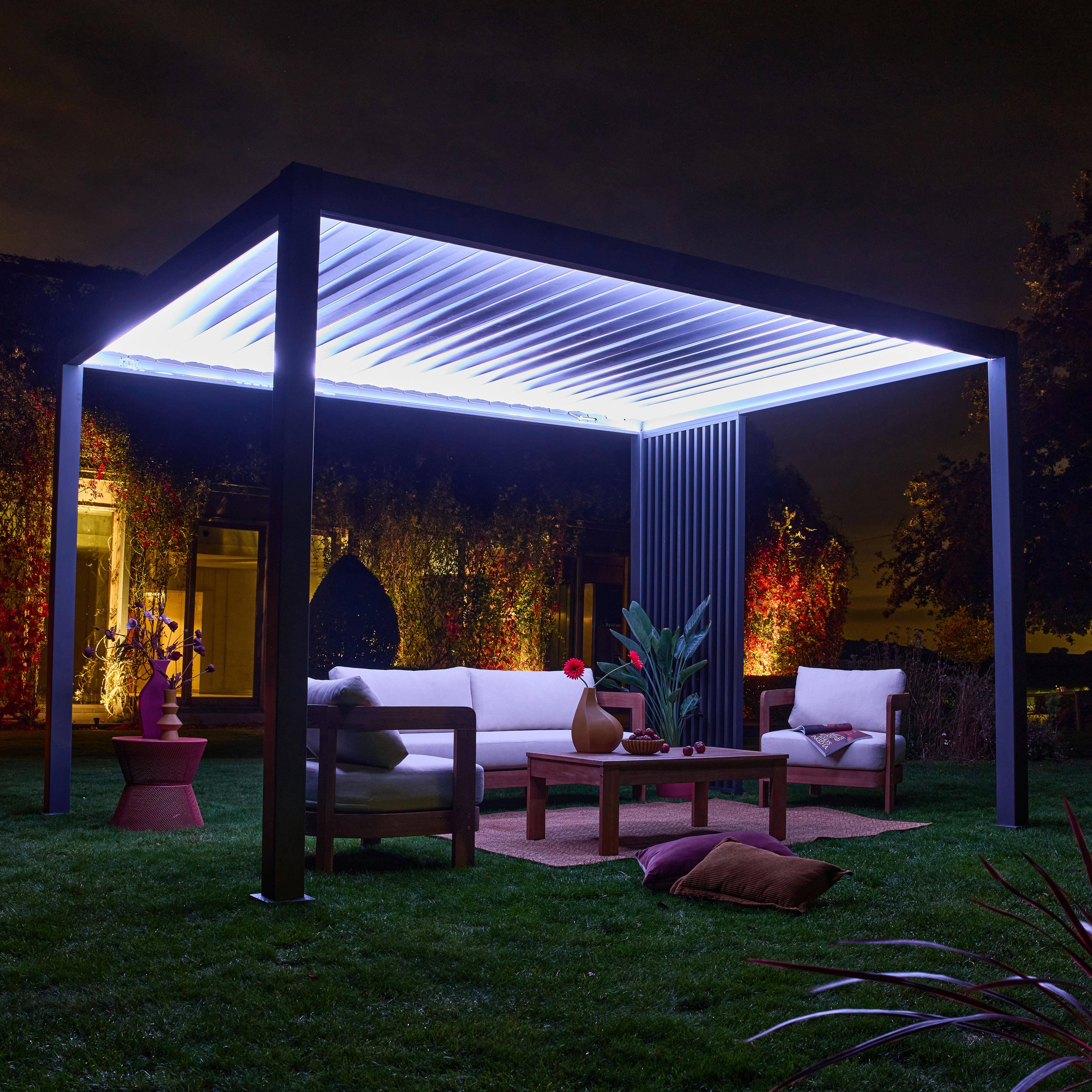 Triomphe persiana verticales 3m - Persiana vertical para pégola de lamas verticales de 3m