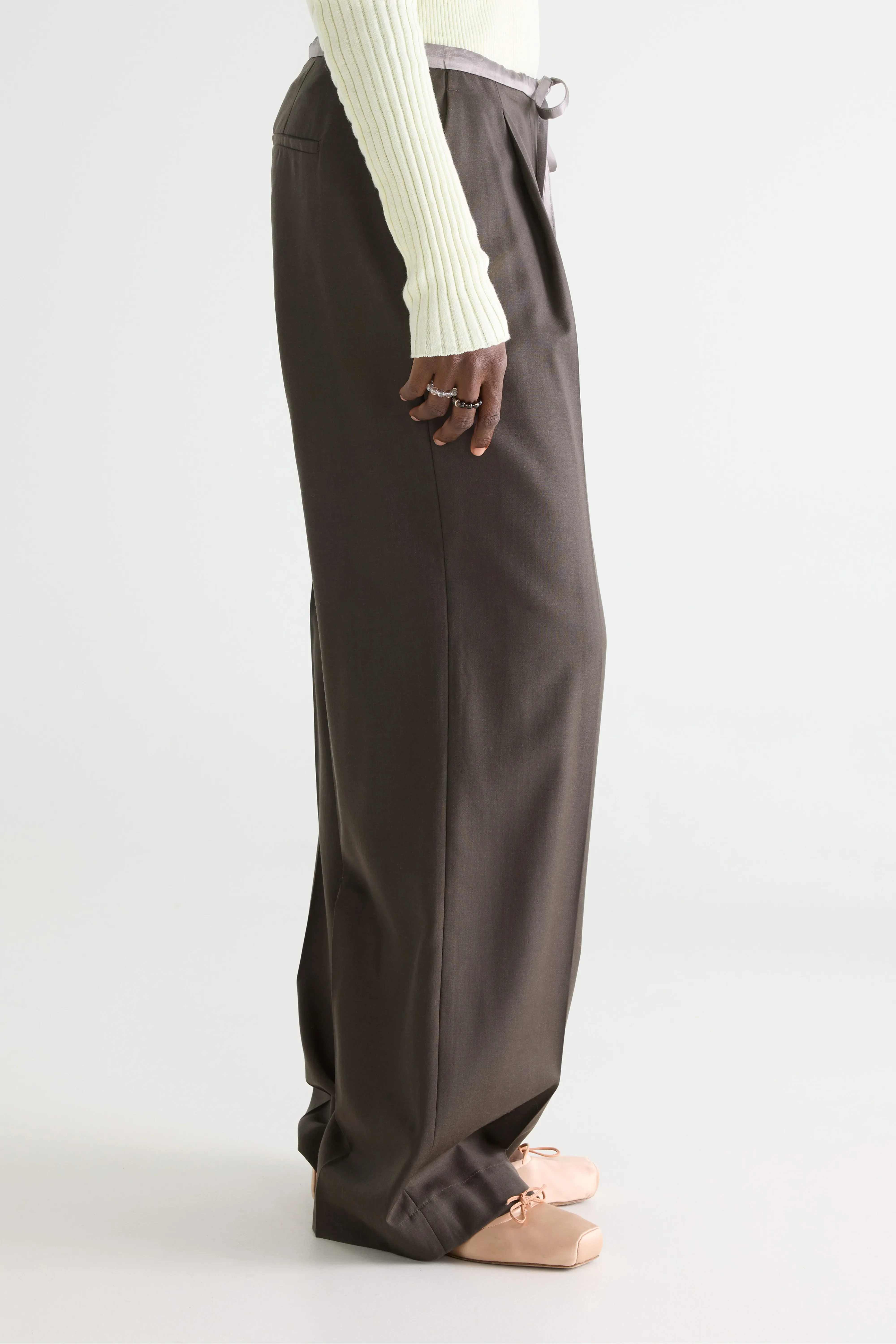 Bellerose Vestal regular trousers (261 / W / DARK ROAST)