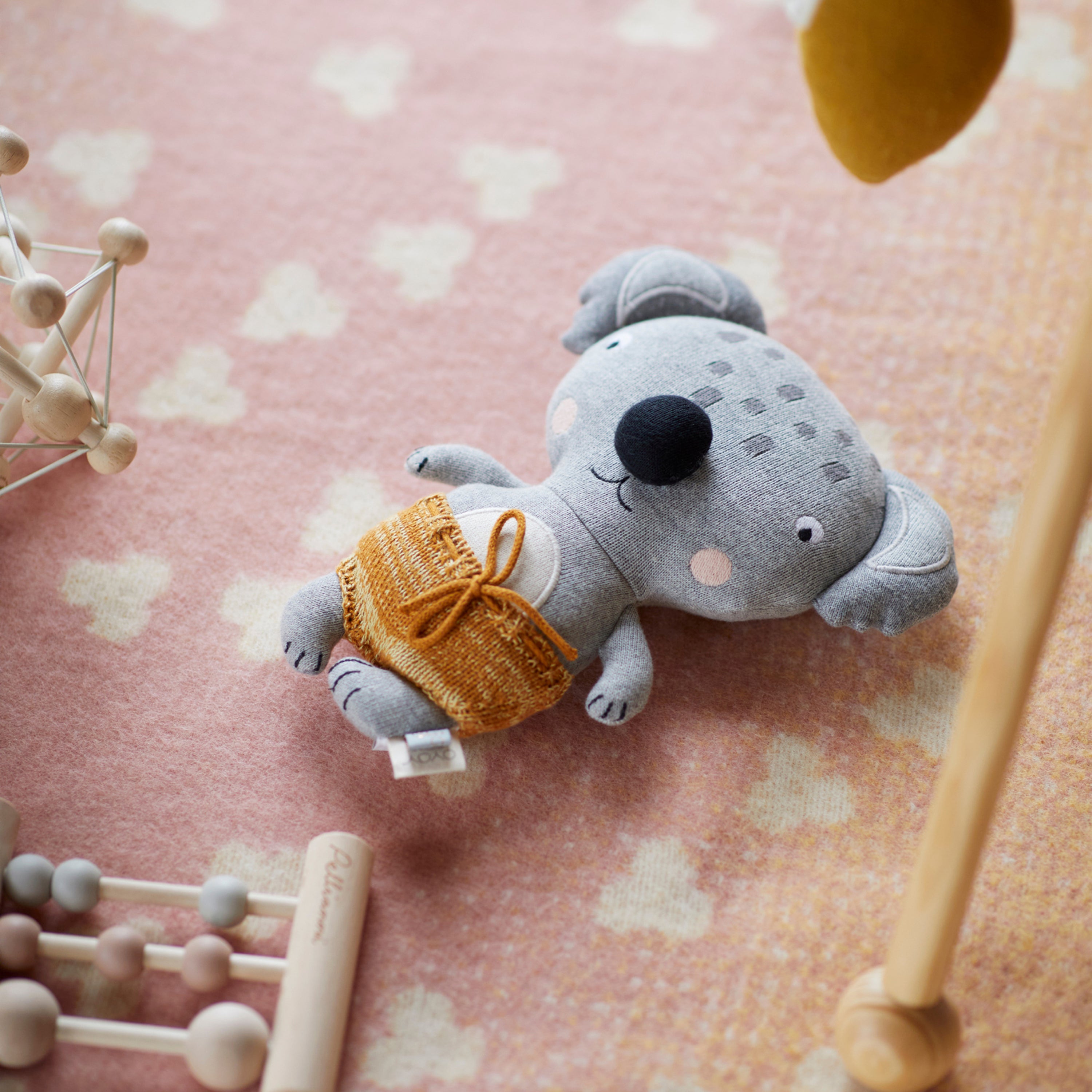 Røros Tweed Melvin Plaid - Lichtroze / Lichtblauw