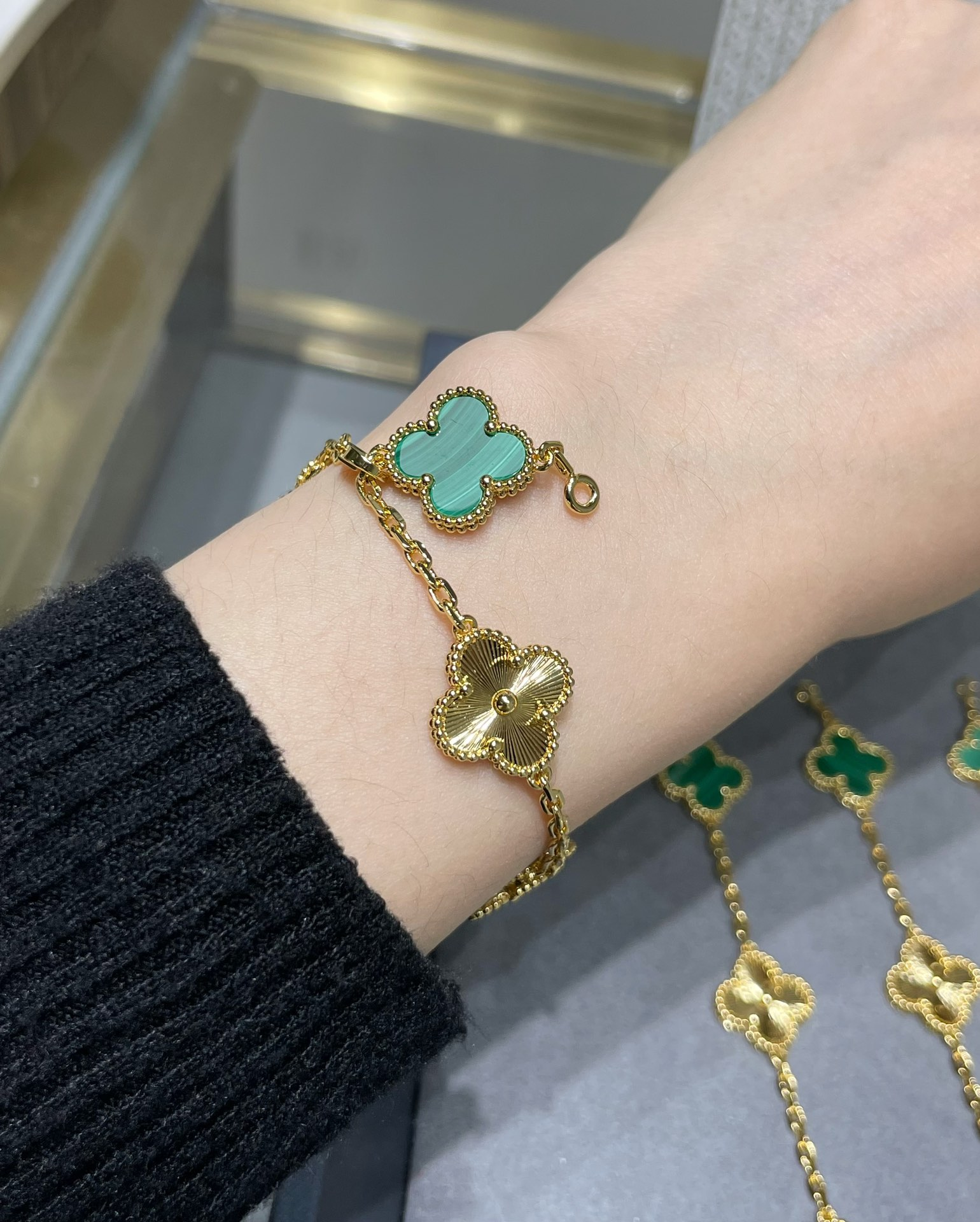 VCA Malachite and Guilloche Vintage Alhambra Bracelet, 5 Motifs - Original Replica Club