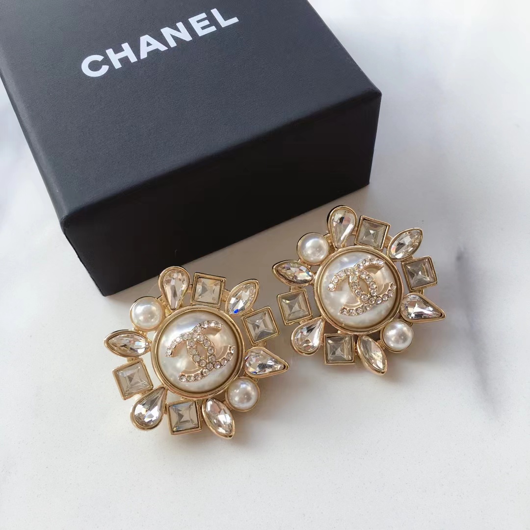 Chanel Large Round White Stud Earrings - Original Replica Club