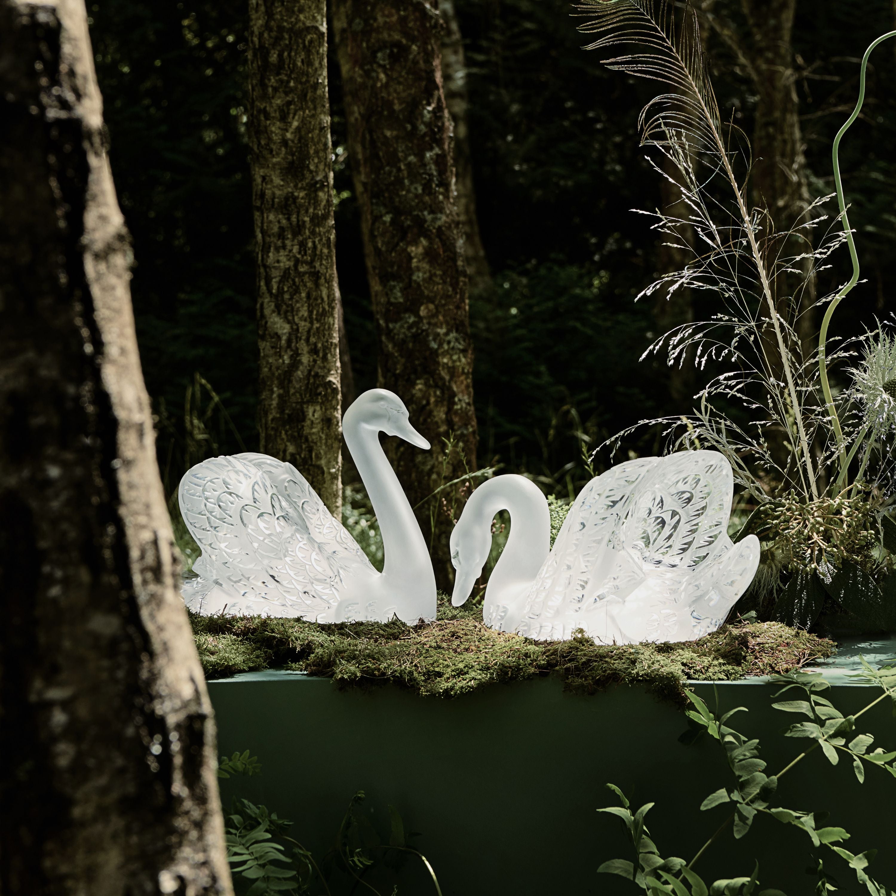 SCULPTURE CYGNE TÊTE BAISSÉE - CRISTAL INCOLORE