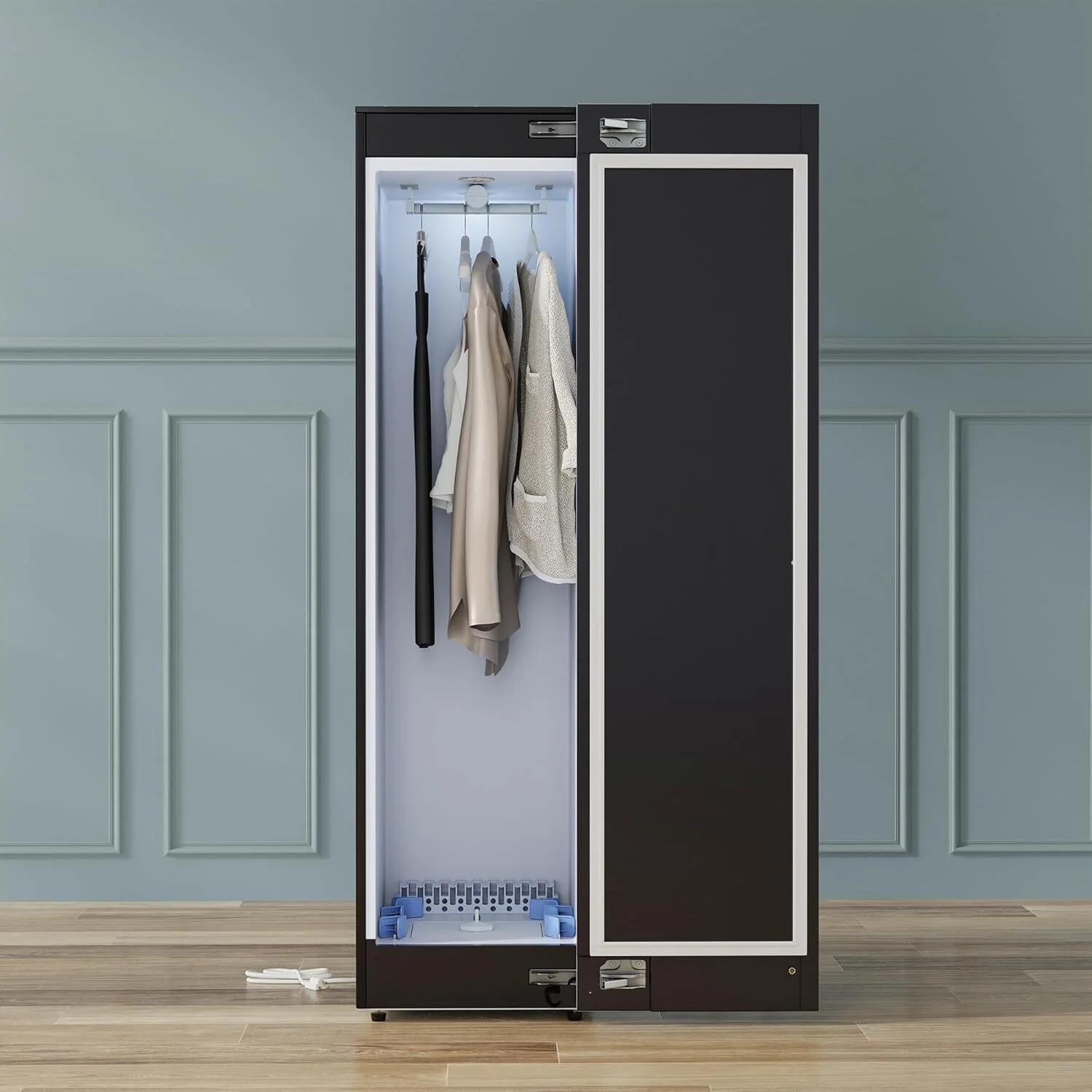 Equator Steam Dryer Closet REMOVE WRINKLES Sanitize Deodorize Refresh Slim110V - Image 3