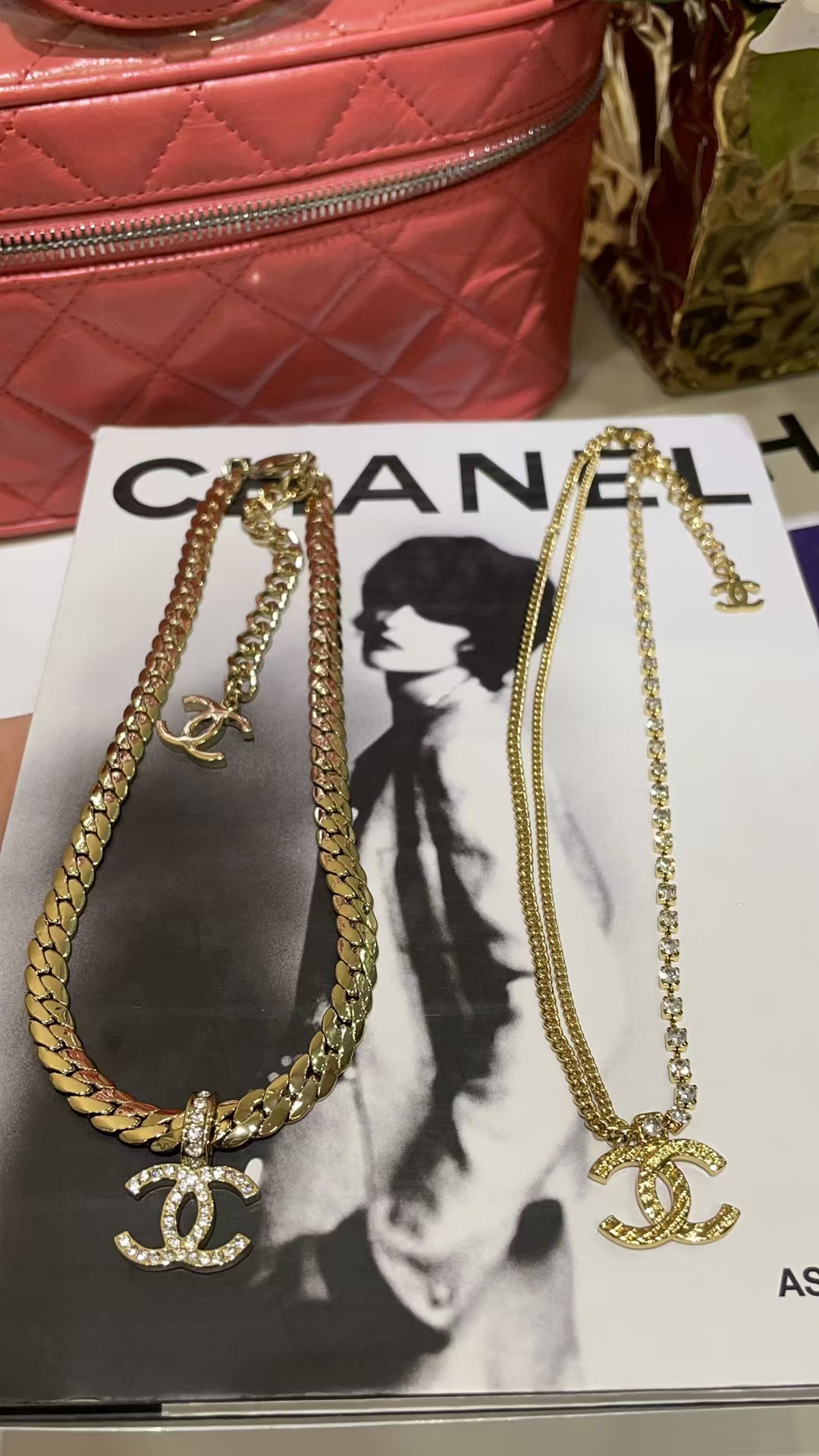 Chanel Chunky Flat Cuban Chain Necklace - Original Replica Club