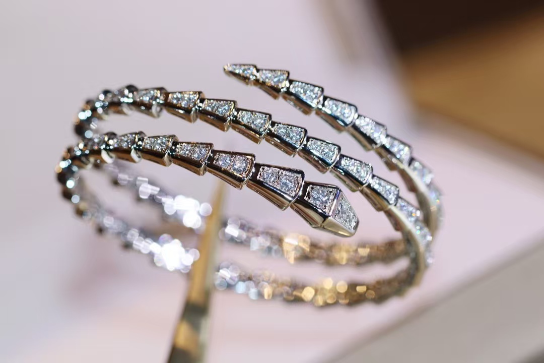 Bvlgari Serpenti Viper Bangle Bracelet - Full Diamond - Original Replica Club