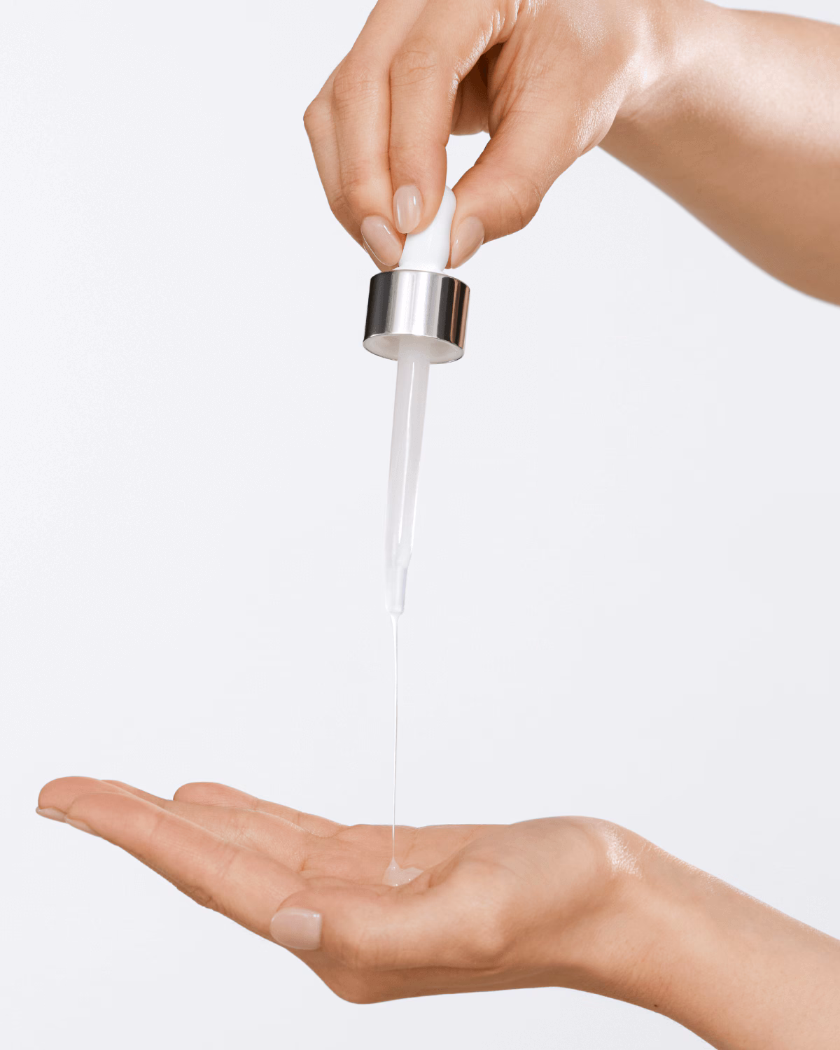 Acne Solutions™ Acne + Line Correcting Serum