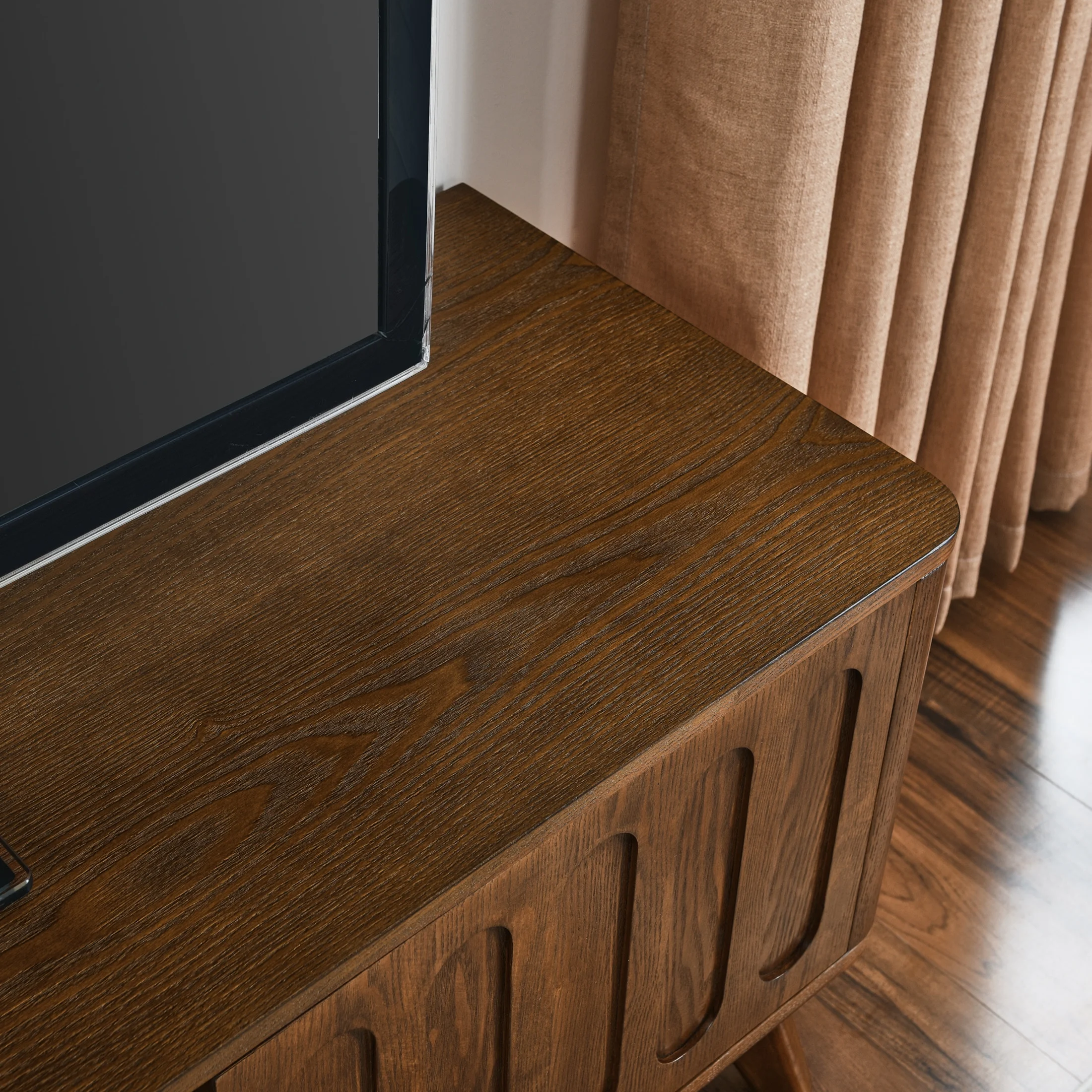 Noble House Mid-Century Modern Fluted TV Stand for 65" TV, Entertainment Console with Storage, Solid Wood Legs, Walnut - Image 9
