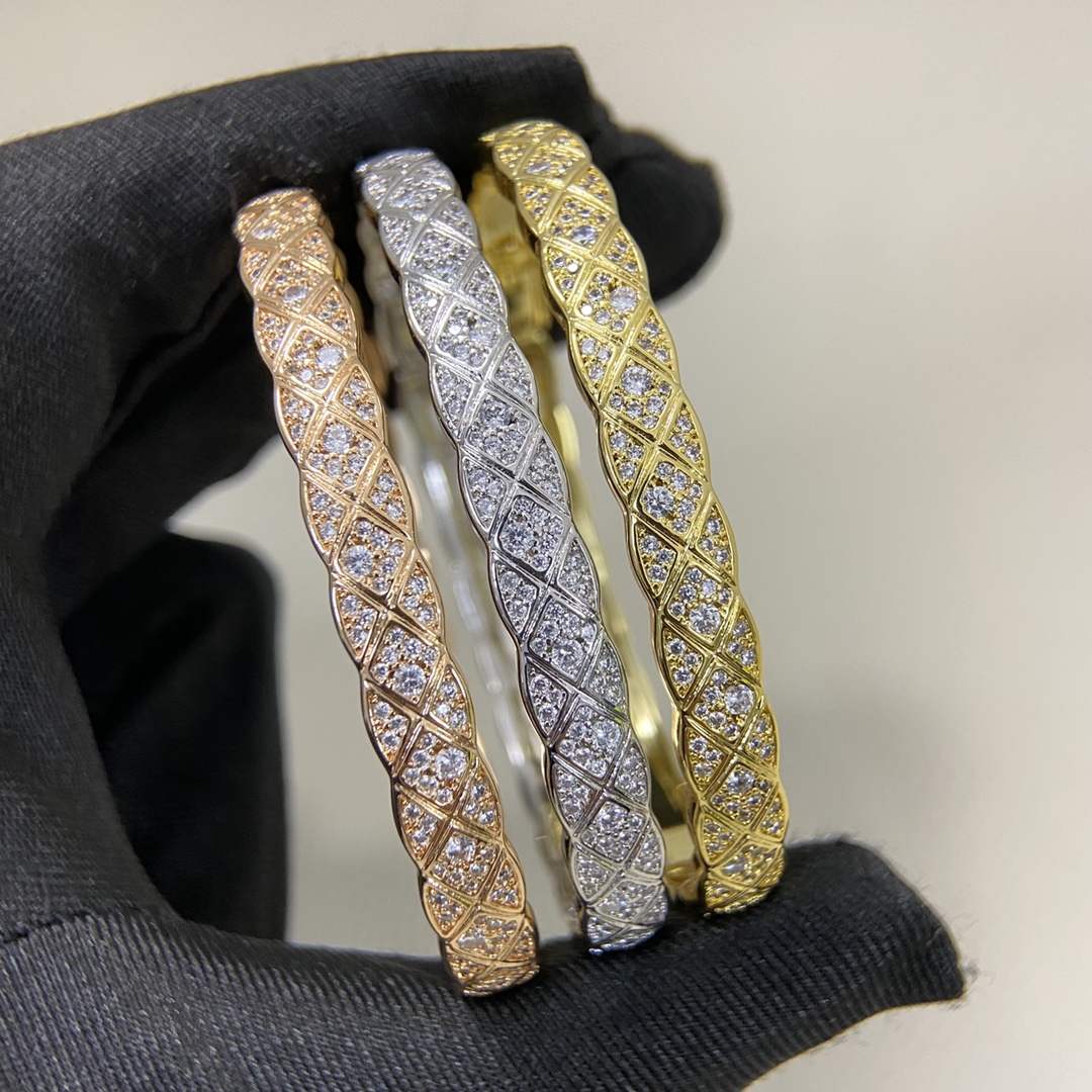 Chanel Coco Crush Full Diamond Paved Bracelet Bangle - Original Replica Club