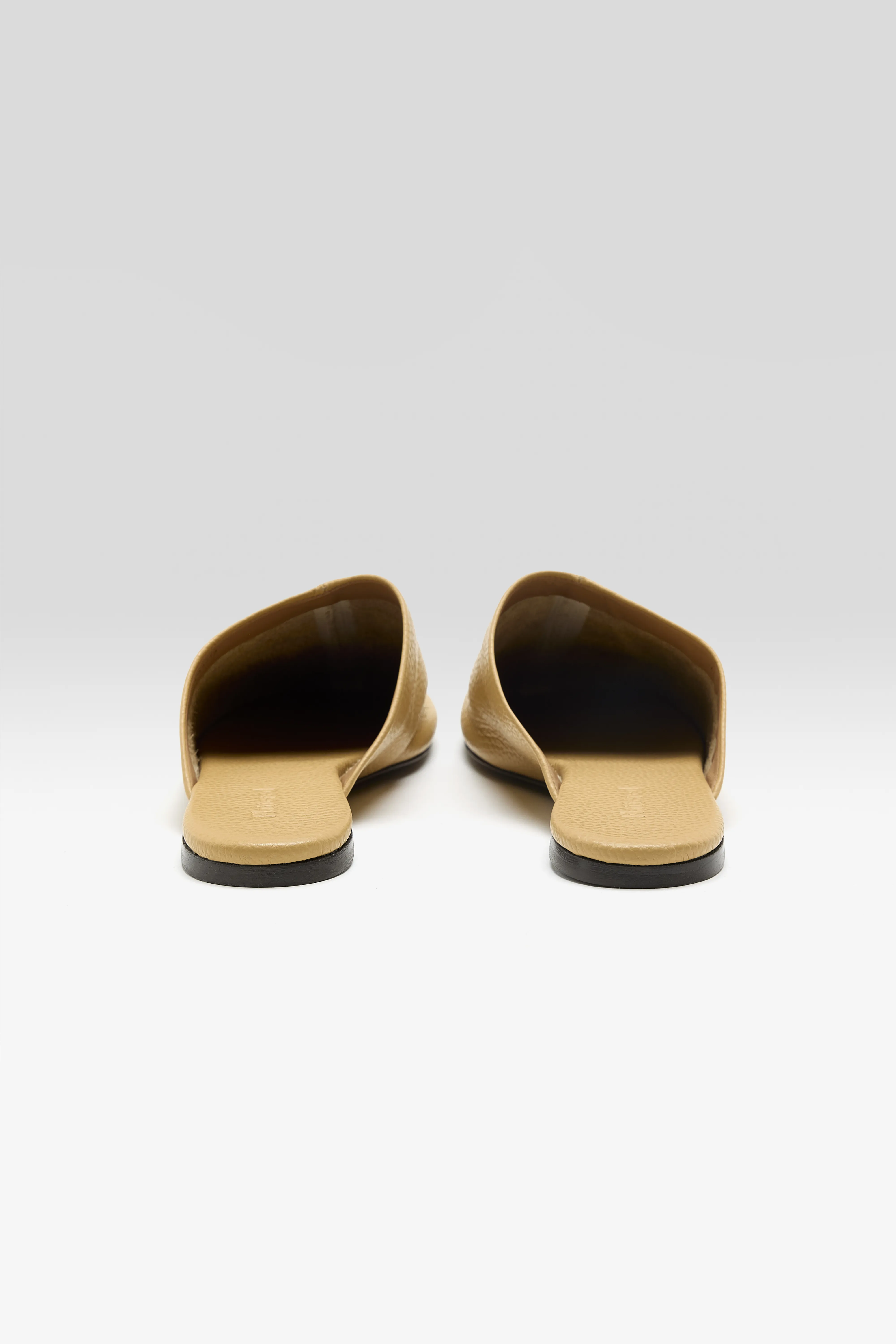 Bellerose Maurine Mules  (261 / W / BISCOTTI)