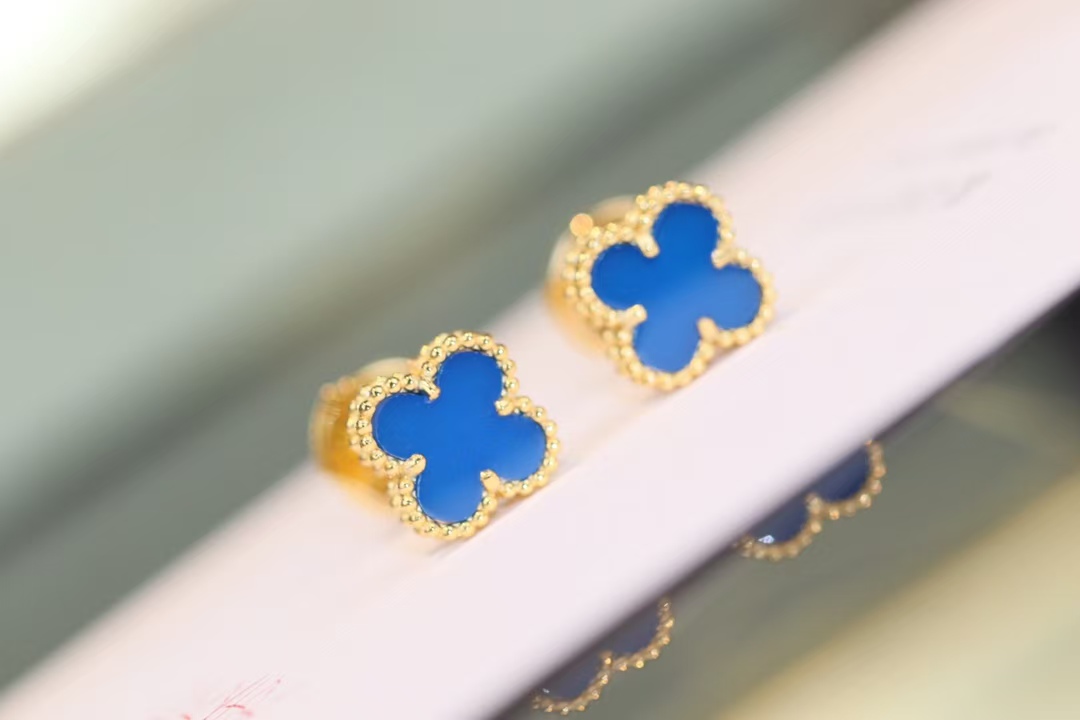 VCA Earstuds Earring - Mini - Original Replica Club