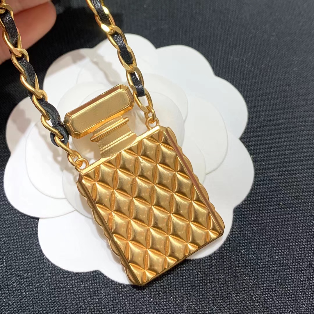 Chanel Perfume Bottle Necklace - Original Replica Club