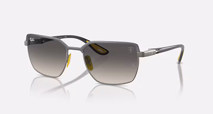 Ray-Ban RB3743M SCUDERIA FERRARI COLLECTION