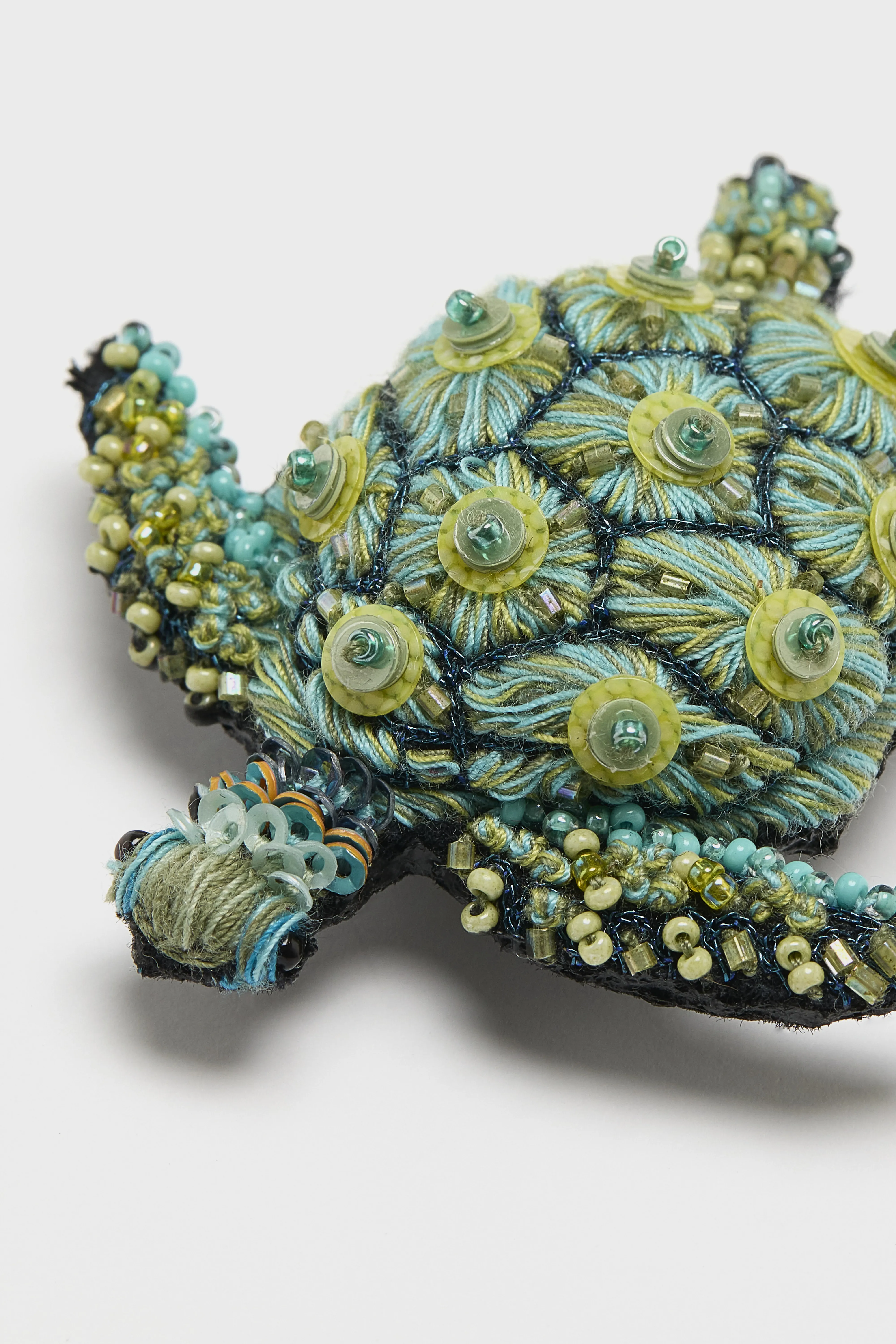 Bellerose Pacific Sea Turtle Brooch Pin  (261 / W / BLUE)
