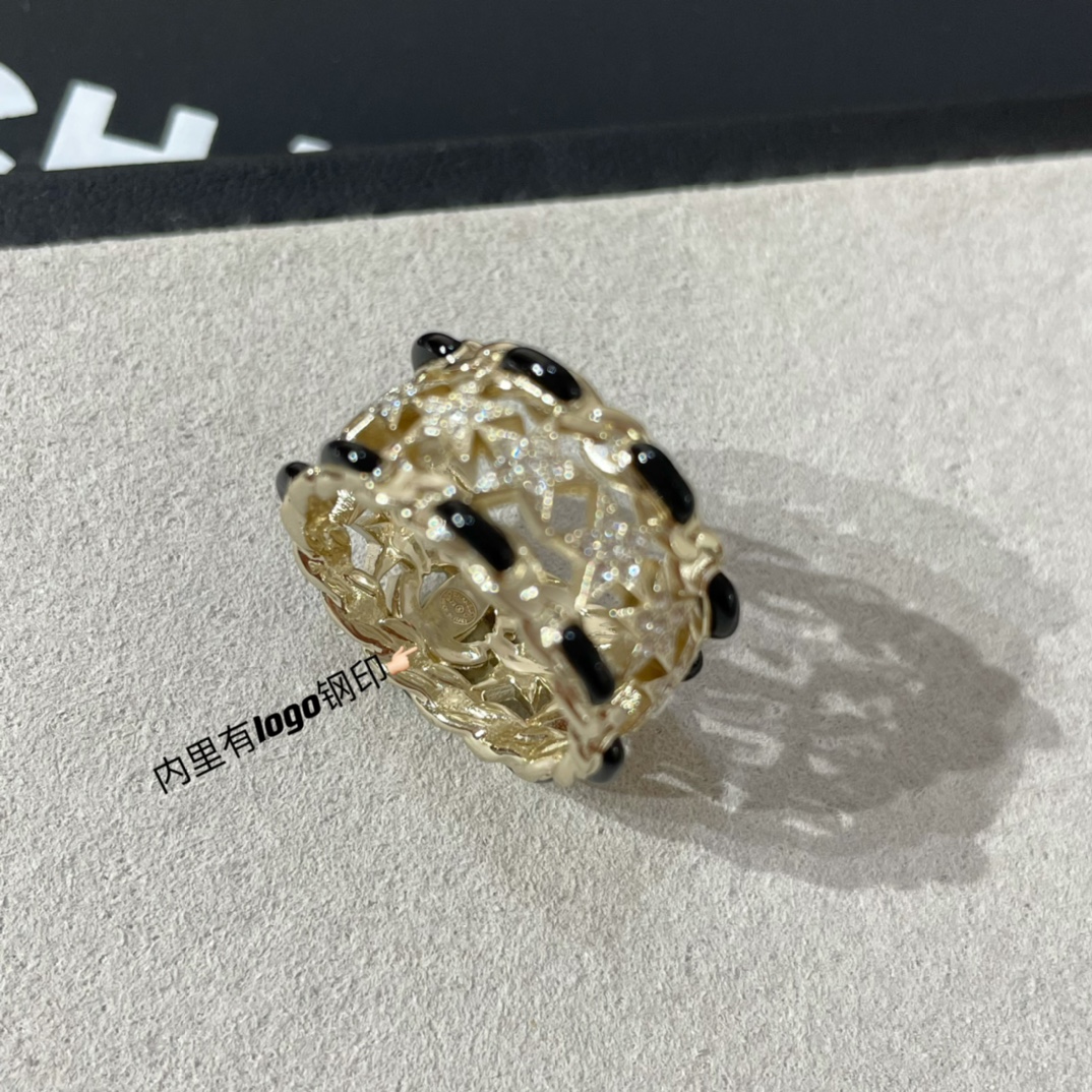 Chanel Coco Crush Ring - Wide No Diamond - Original Replica Club
