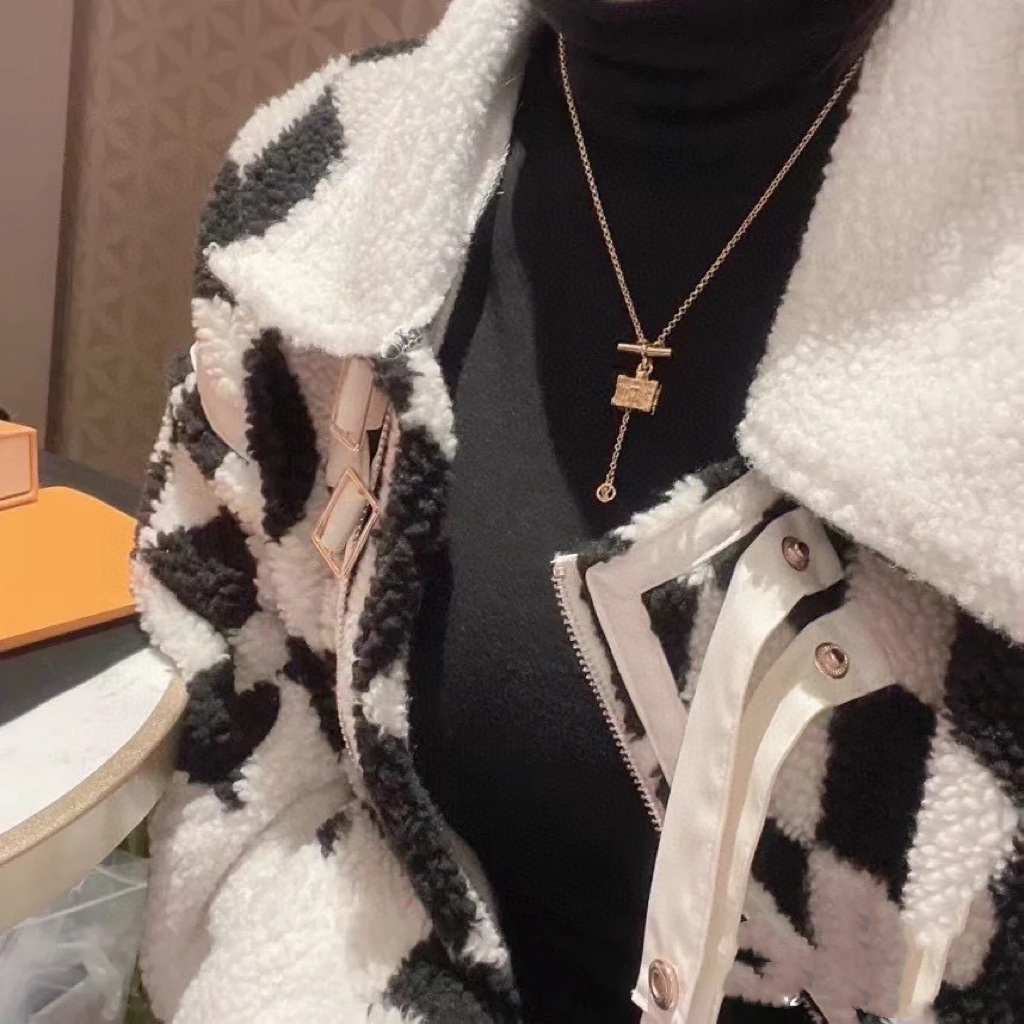 Louis Vuitton Handbag Pendant Necklace - Original Replica Club