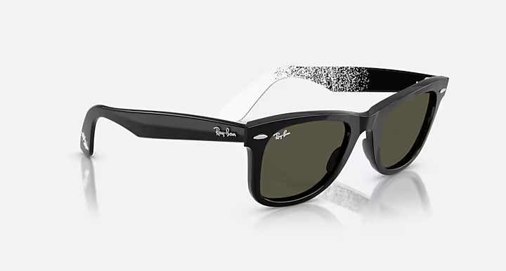 Ray-Ban ORIGINAL WAYFARER DISNEY MICKEY & MINNIE MOUSE PIXELATED
